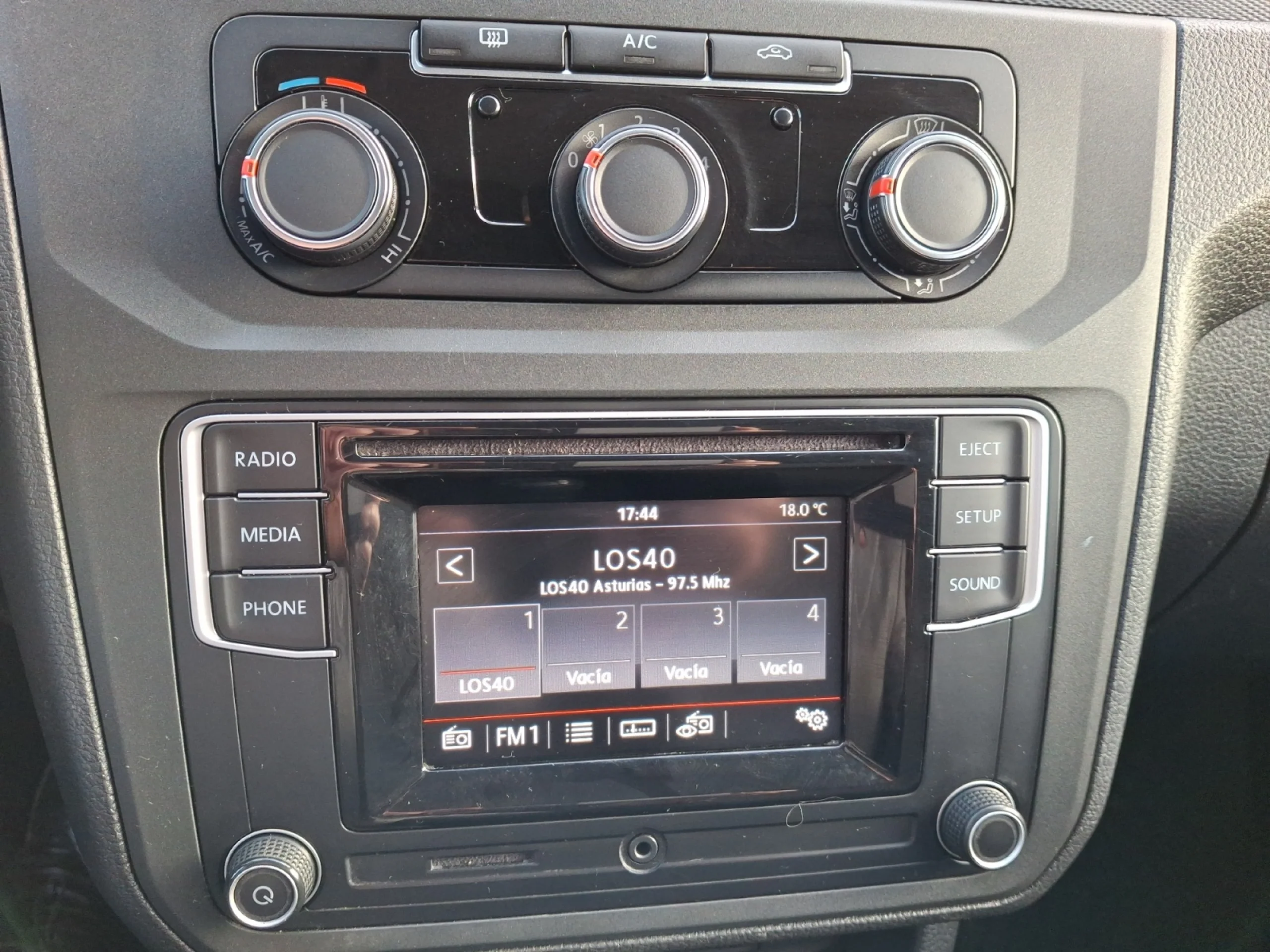 VOLKSWAGEN CADDY PROFESIONAL FURGSN  2.0 TDI EU6 SCR BMT 75 KW (102 CV) 5 VEL. 2.141 - Foto 16