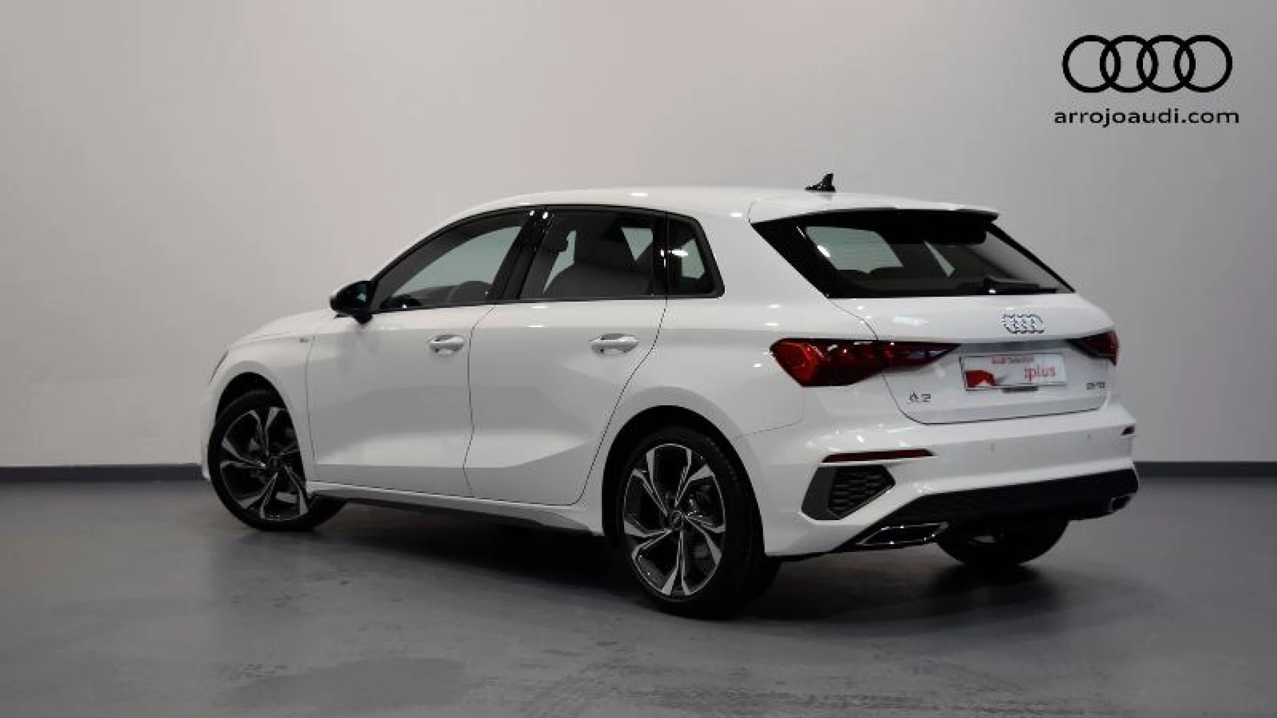 AUDI A3 SPORTBACK GENUINE 35 TDI 110KW S TRONIC - Foto 2