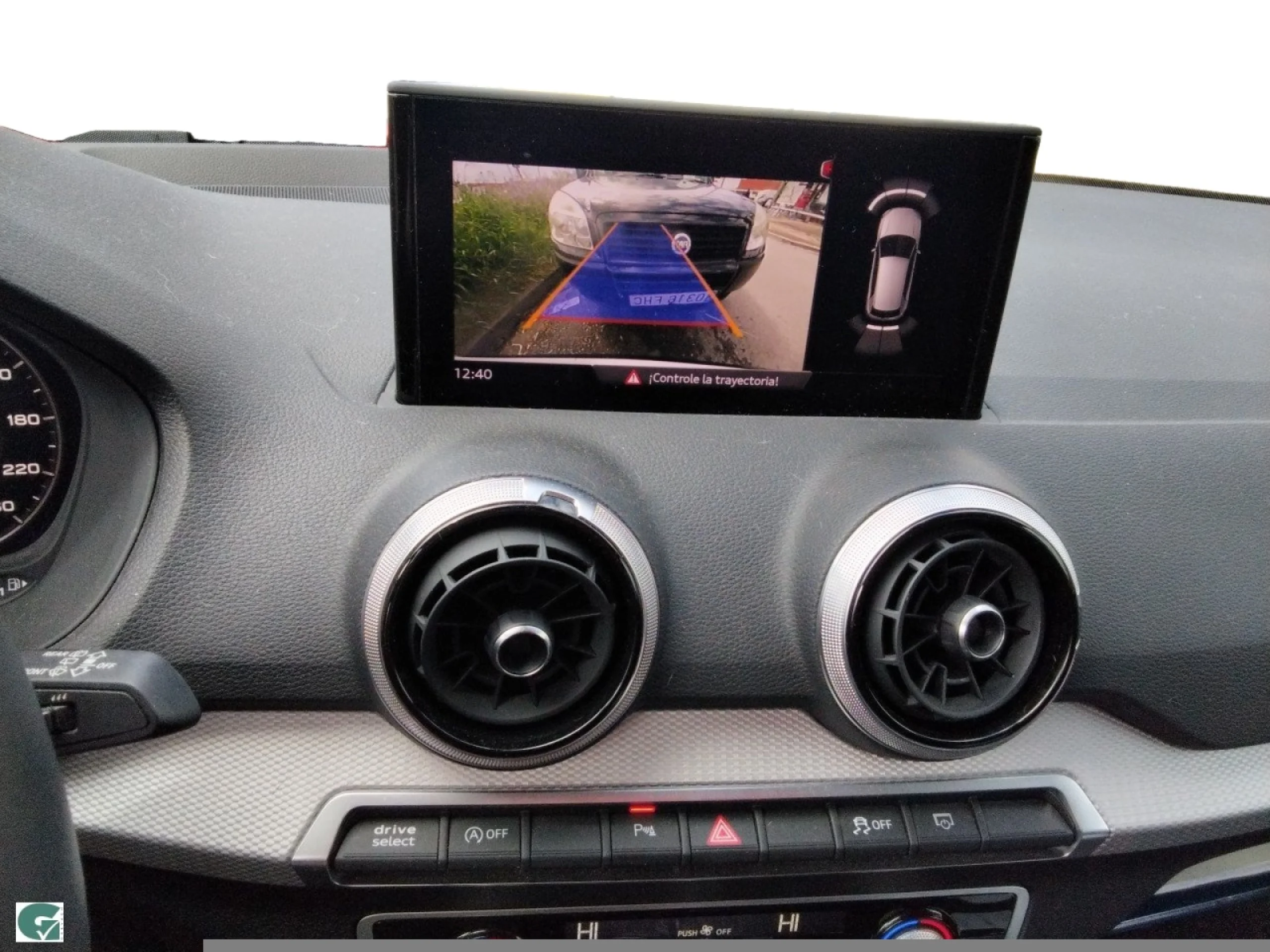 AUDI Q2 BLACK LINE 35 TFSI 110KW S TRONIC - Foto 8