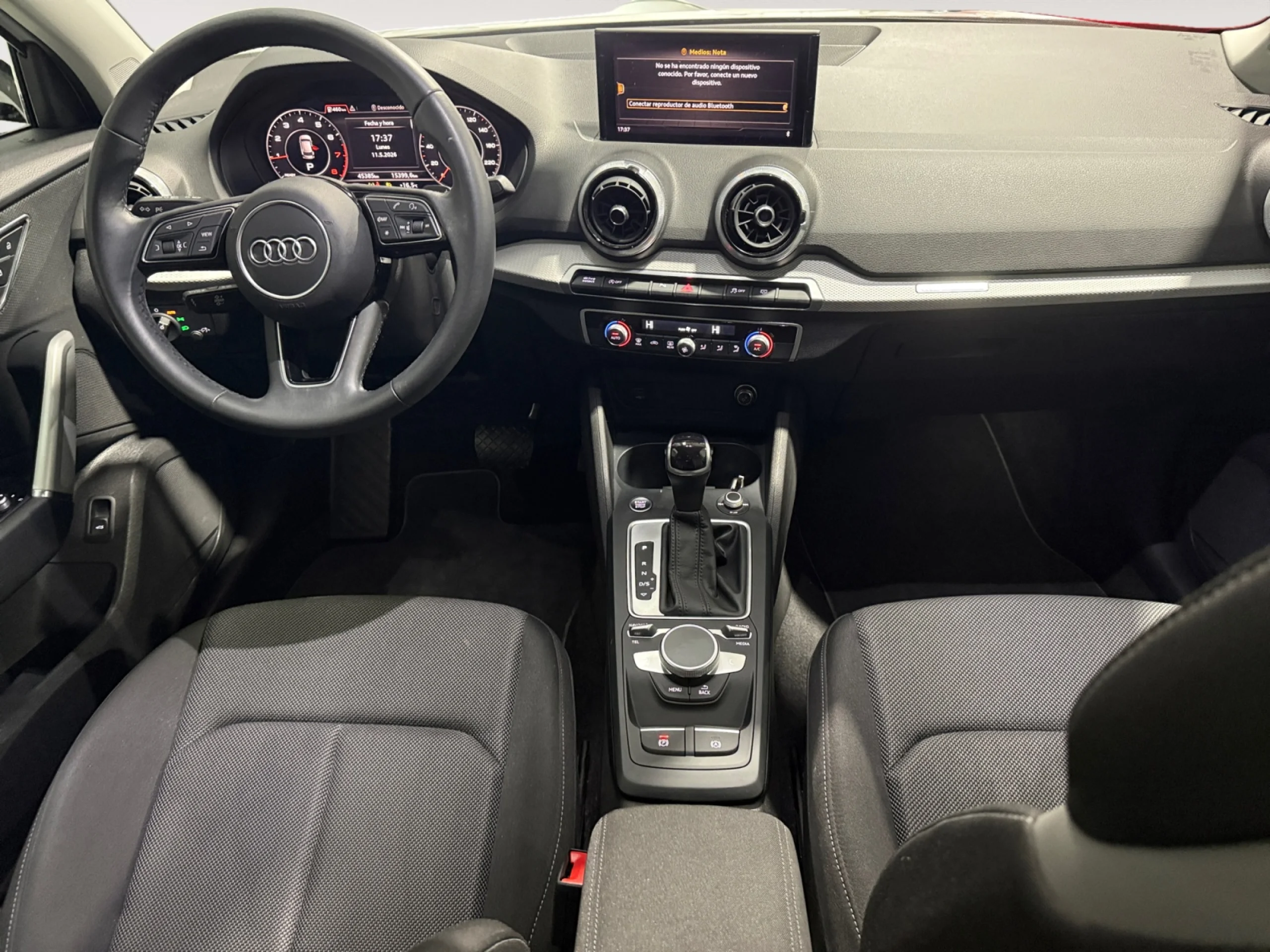 AUDI Q2 BLACK LINE 35 TFSI 110KW S TRONIC - Foto 4