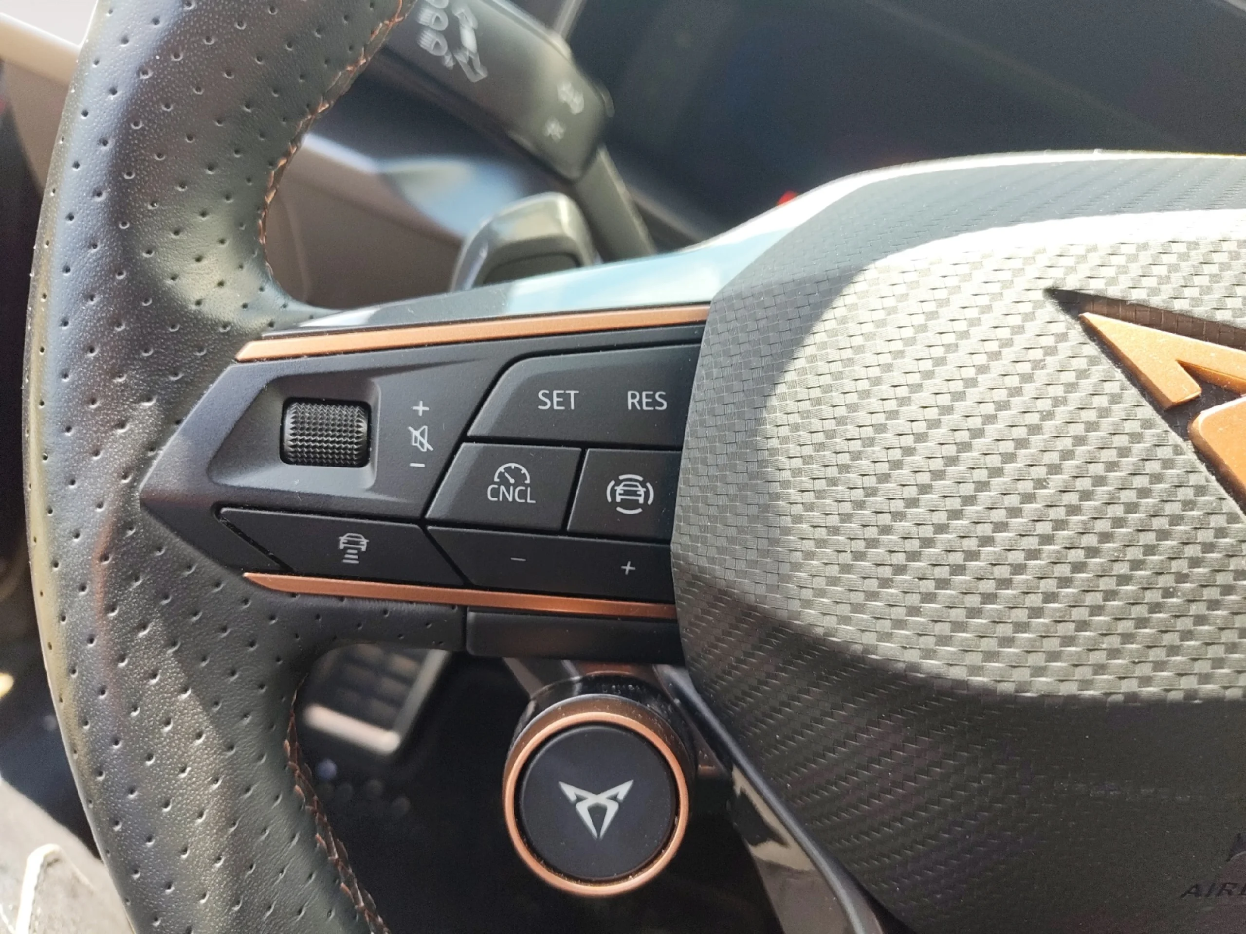 CUPRA FORMENTOR 1.5 ETSI 110KW (150 CV) DSG - Foto 11