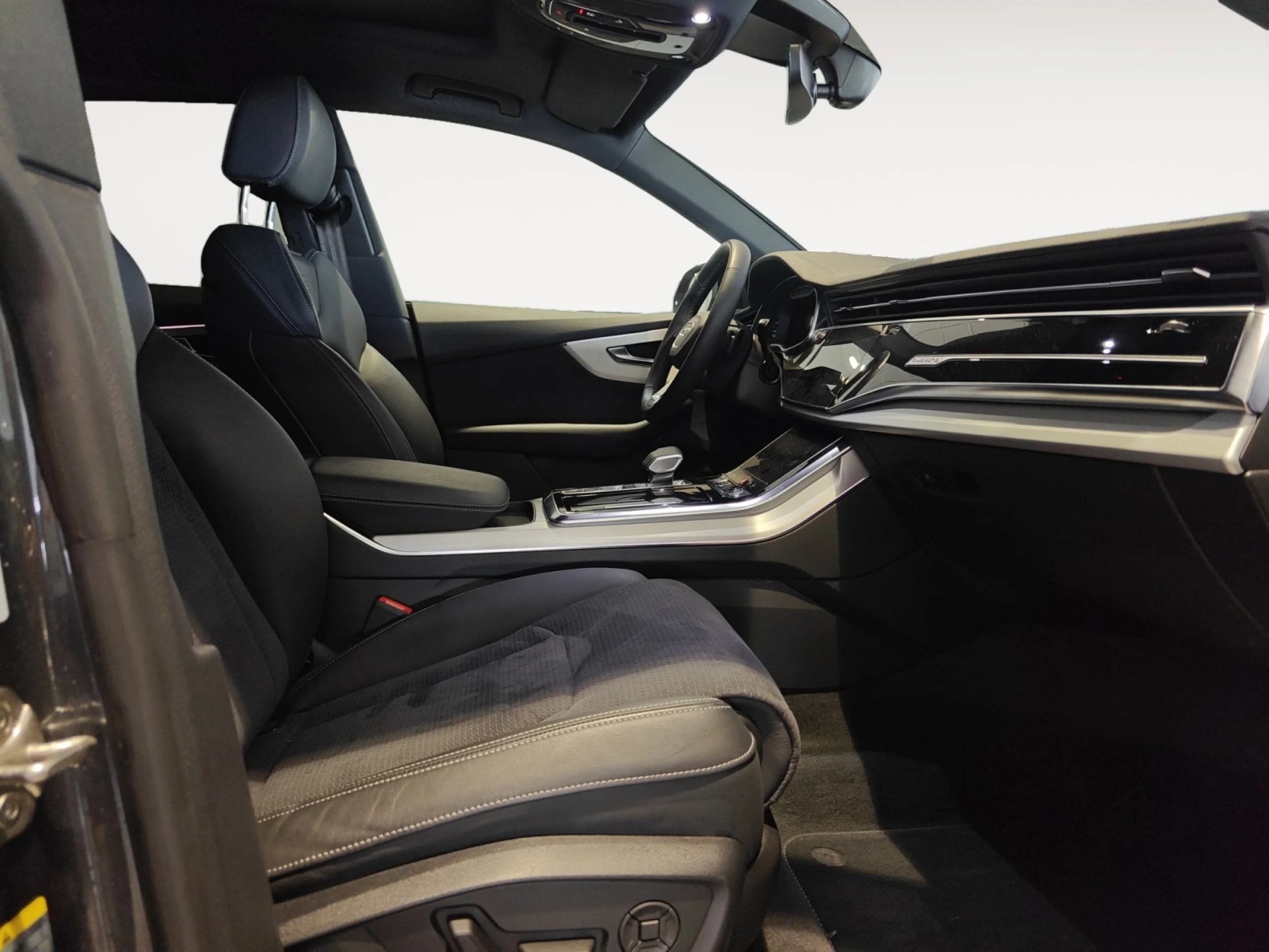 AUDI Q8 BLACK LINE 60 TFSIE 360KW QUATTRO TIPTRO - Foto 9