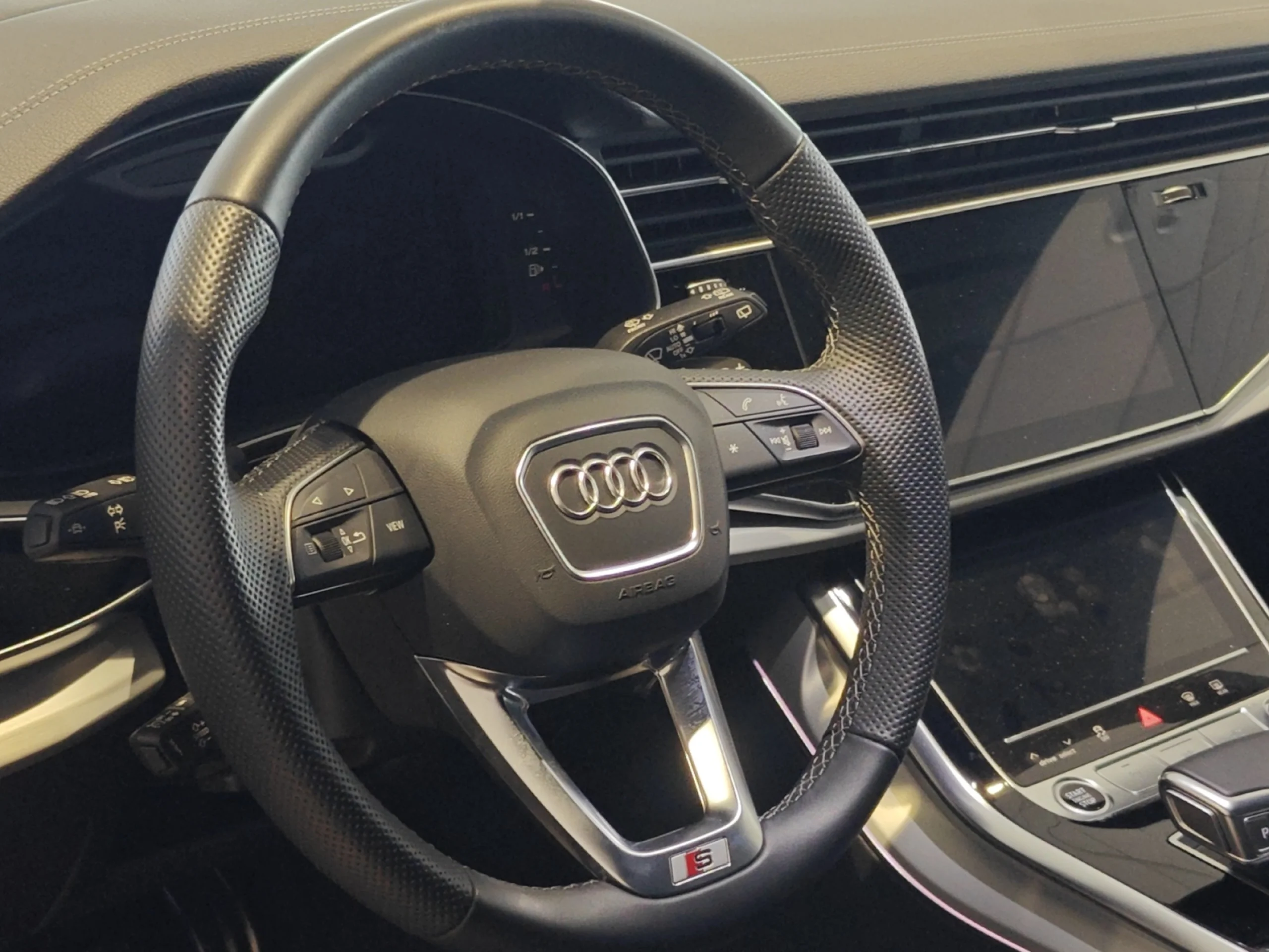 AUDI Q8 BLACK LINE 60 TFSIE 360KW QUATTRO TIPTRO - Foto 12