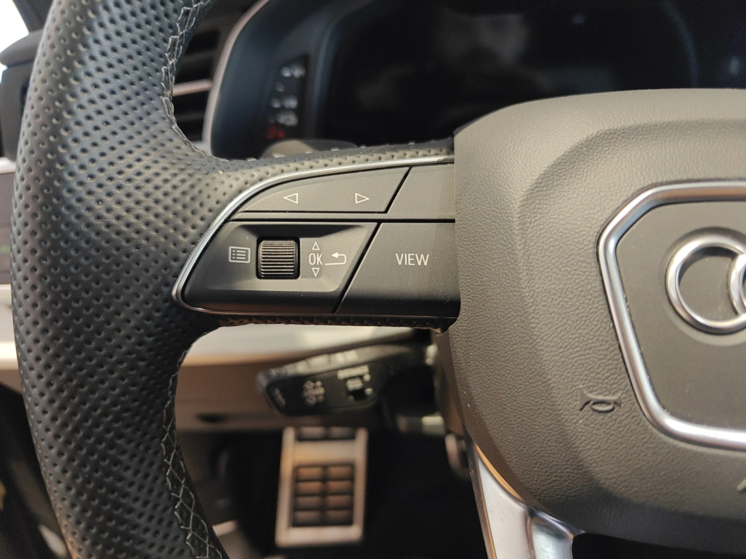 AUDI Q8 BLACK LINE 60 TFSIE 360KW QUATTRO TIPTRO - Foto 14