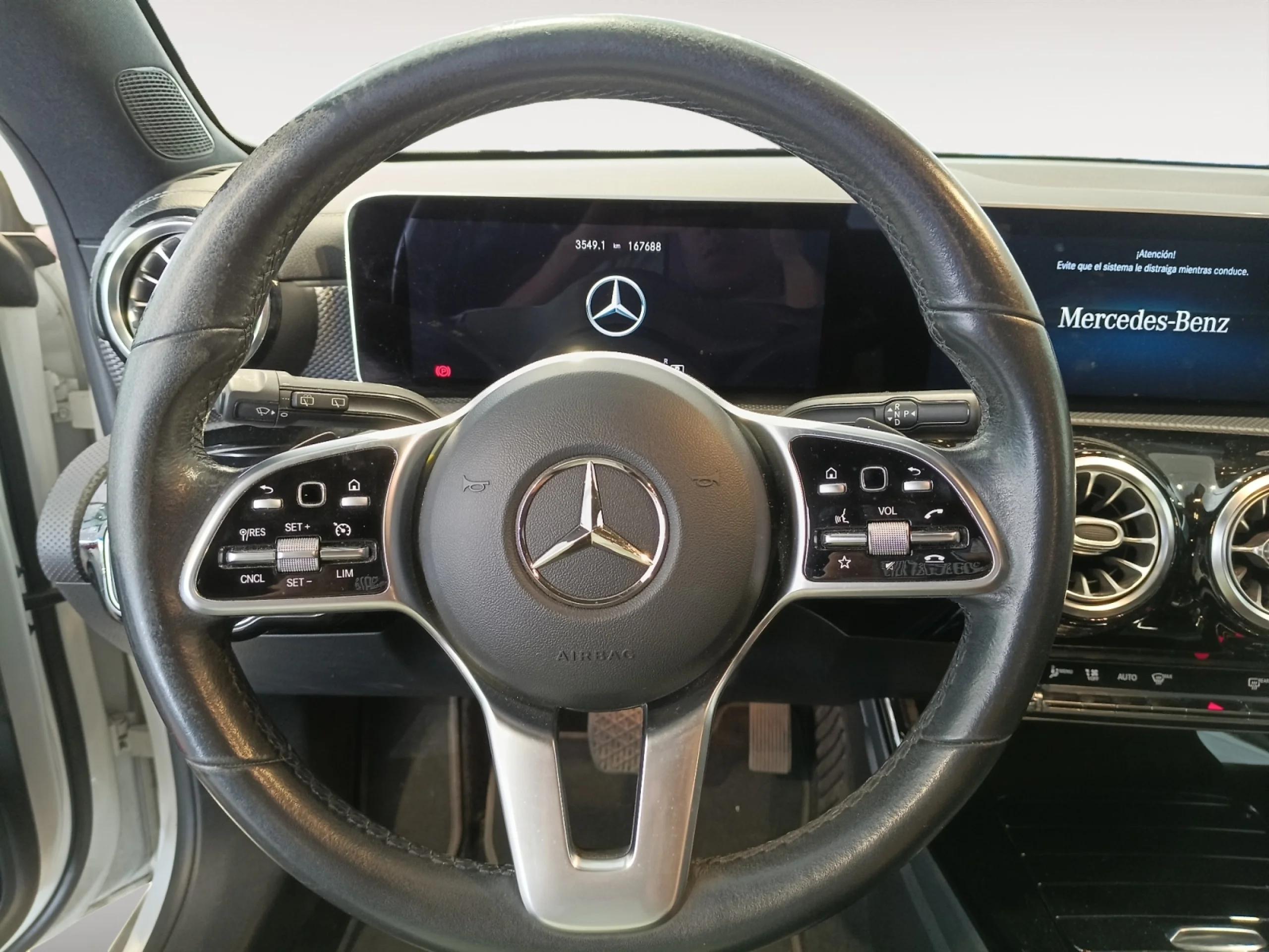 MERCEDES-BENZ CLA CLA 200 D DCT SHOOTING BRAKE - Foto 11