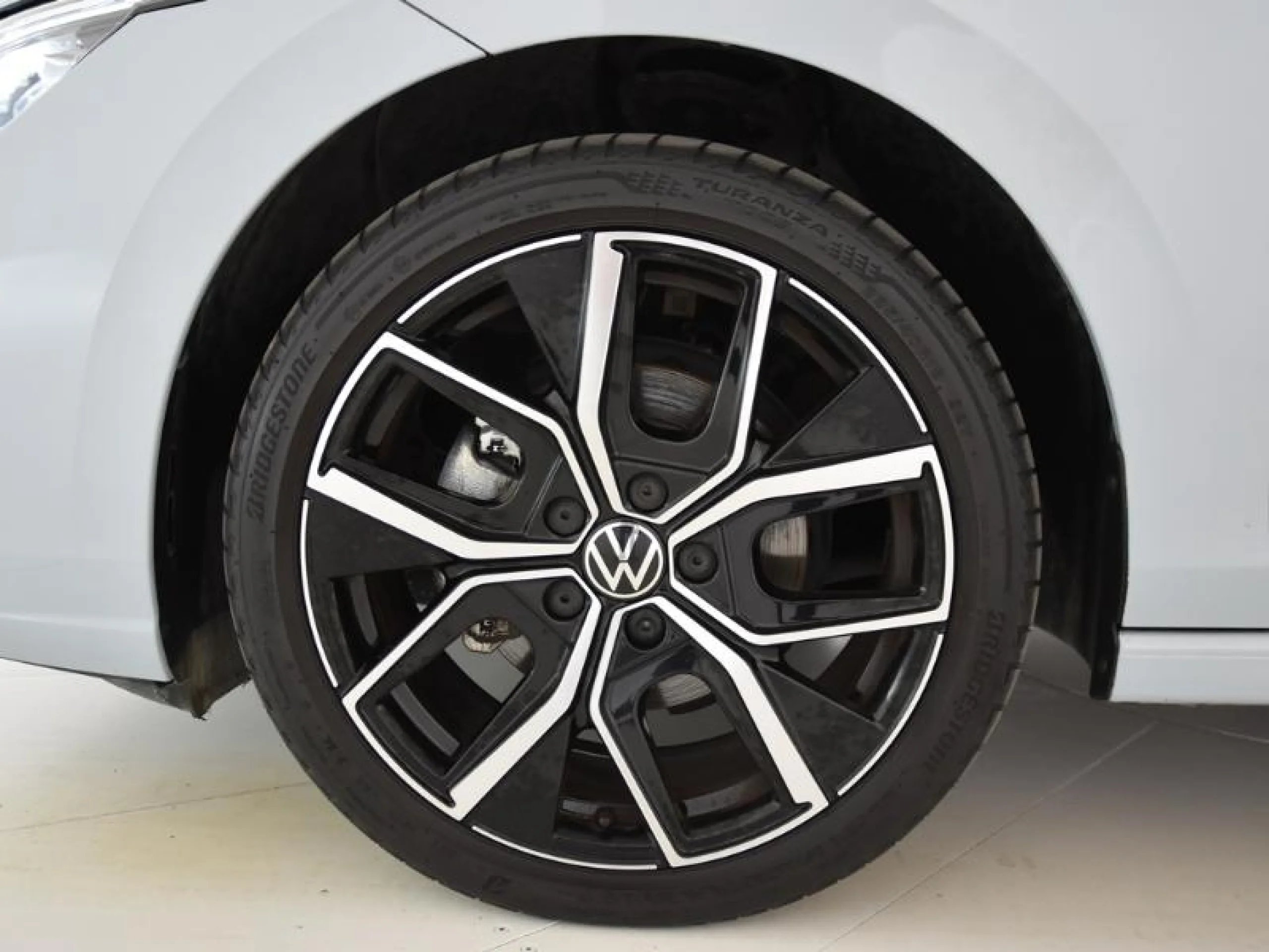 VOLKSWAGEN GOLF 50 ANIVERSARIO 2.0 TDI 110KW (150CV) DSG - Foto 8