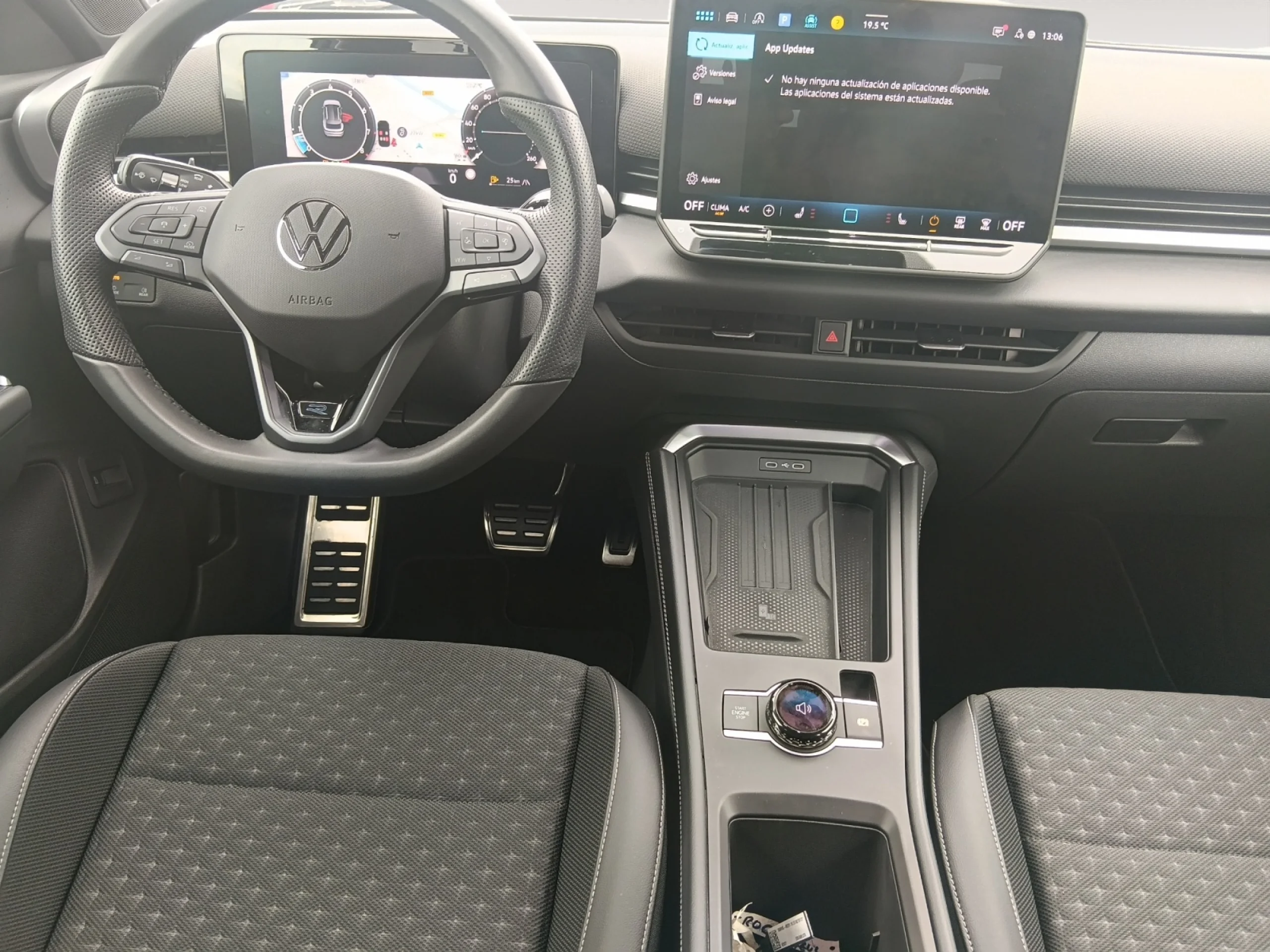 VOLKSWAGEN T ROC T ROC R LINE 1ST EDITION 1.5 ETSI 110 KW (150 CV)  AUTOMÁTICO DSG 7 VEL. - Foto 4
