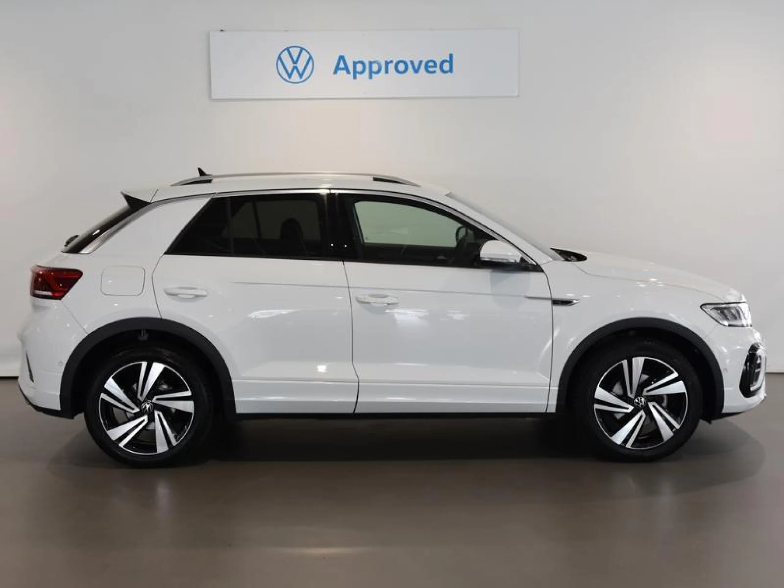 VOLKSWAGEN T ROC R LINE 1.5 TSI 110KW (150CV) - Foto 3
