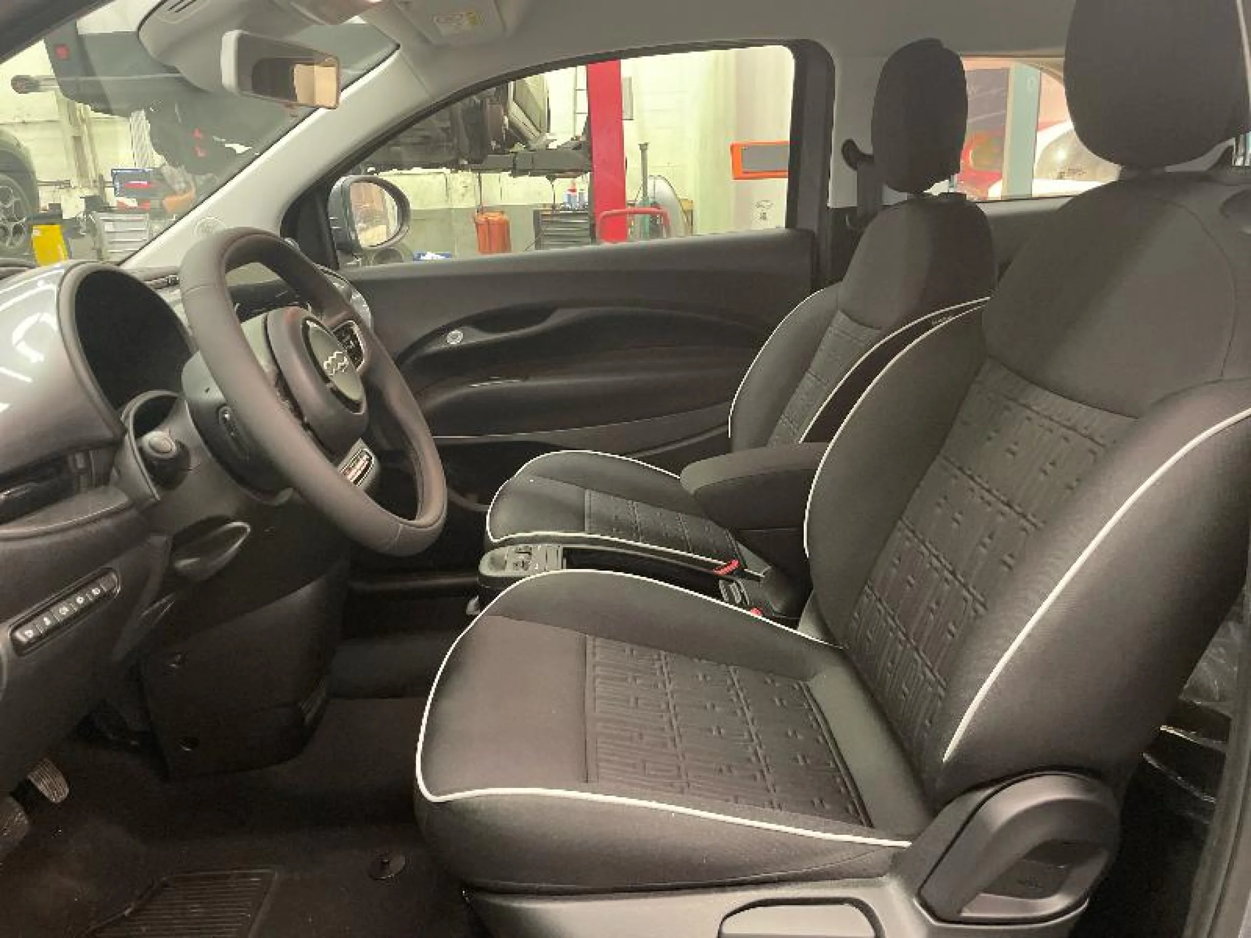 FIAT 500 MONOTRIM HB 320KM 85KW (118CV) - Foto 4