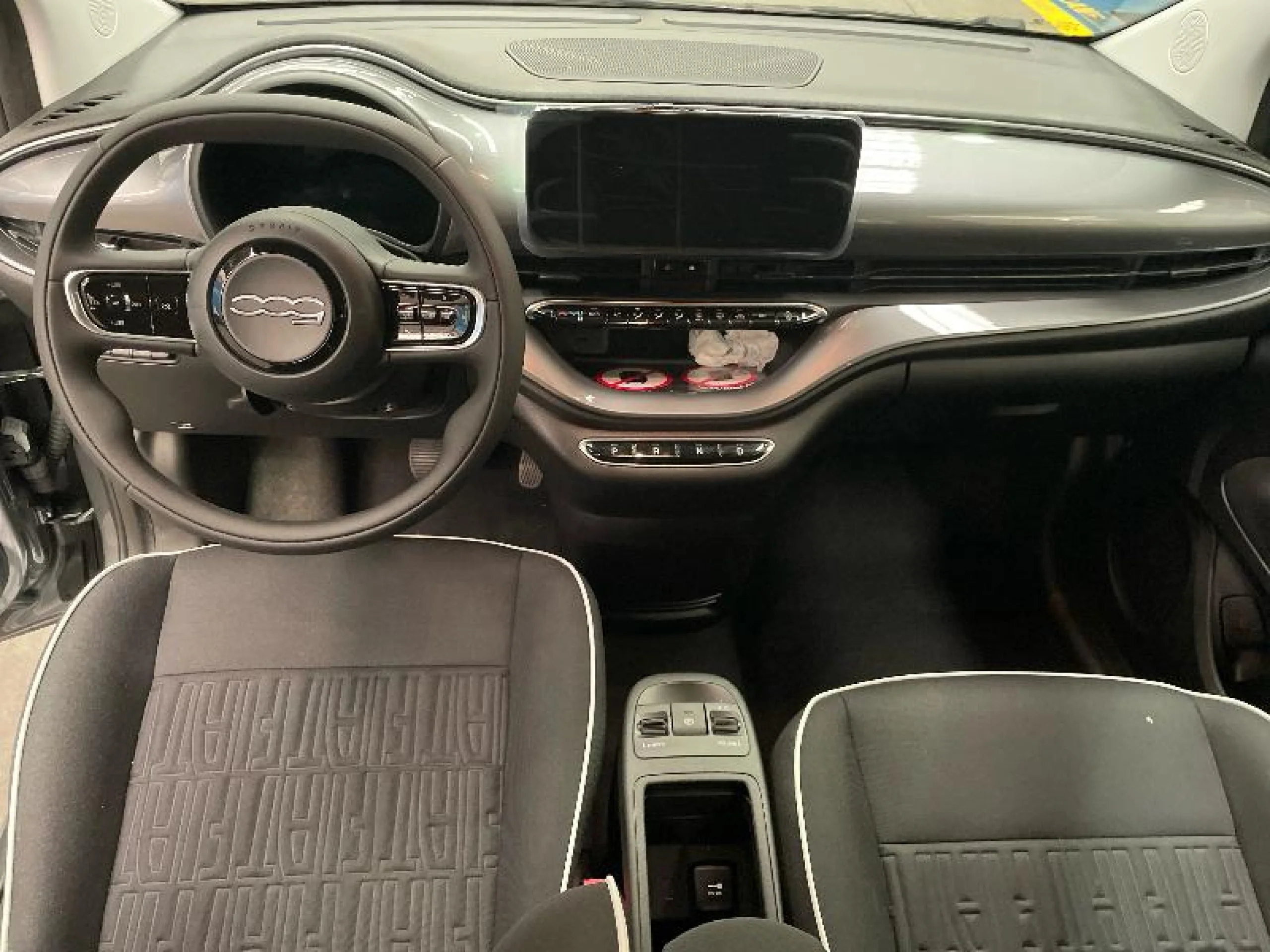 FIAT 500 MONOTRIM HB 320KM 85KW (118CV) - Foto 5