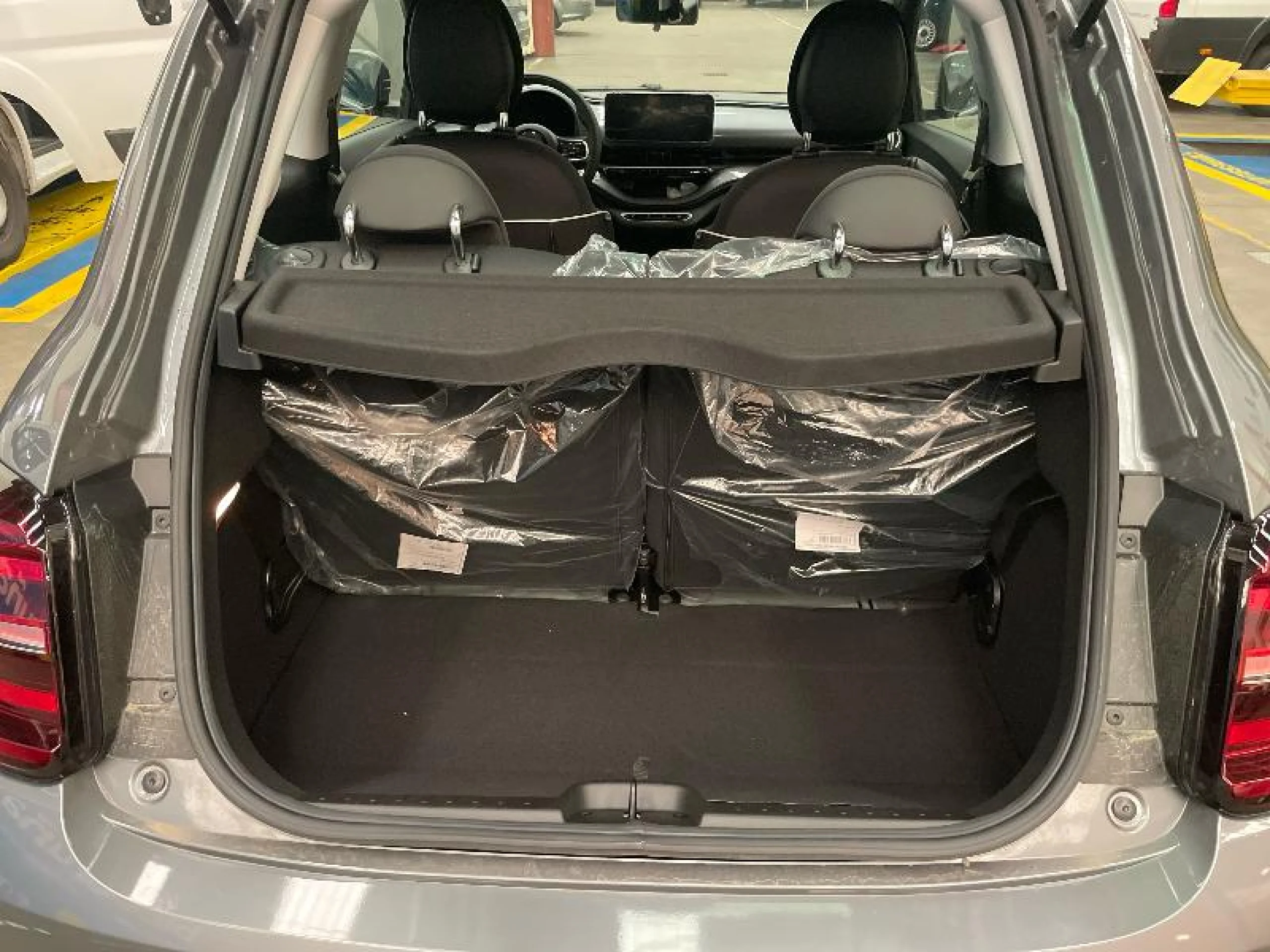 FIAT 500 MONOTRIM HB 320KM 85KW (118CV) - Foto 10