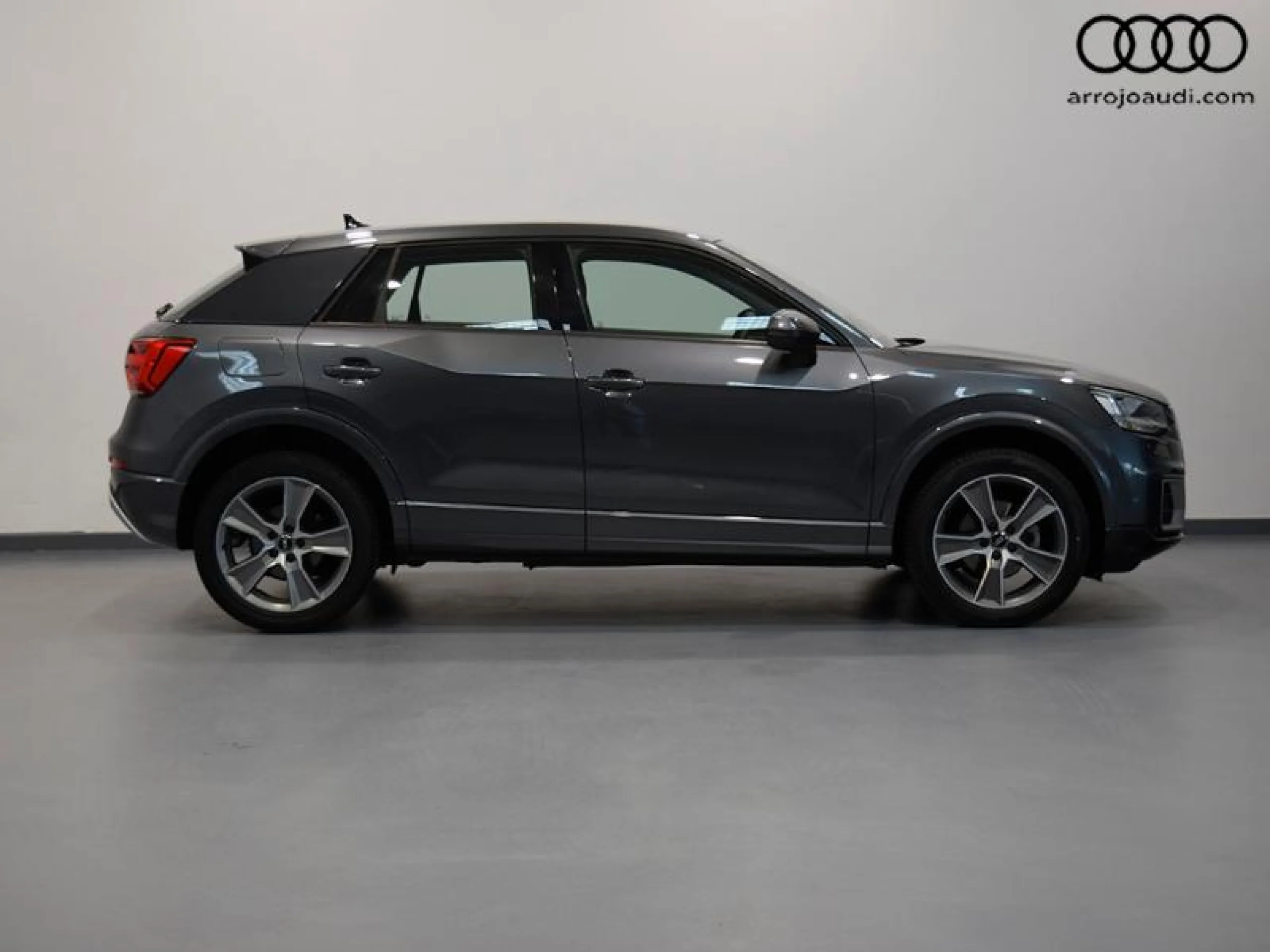 AUDI Q2 DESIGN 35 TFSI 110KW (150CV) S TRONIC - Foto 3