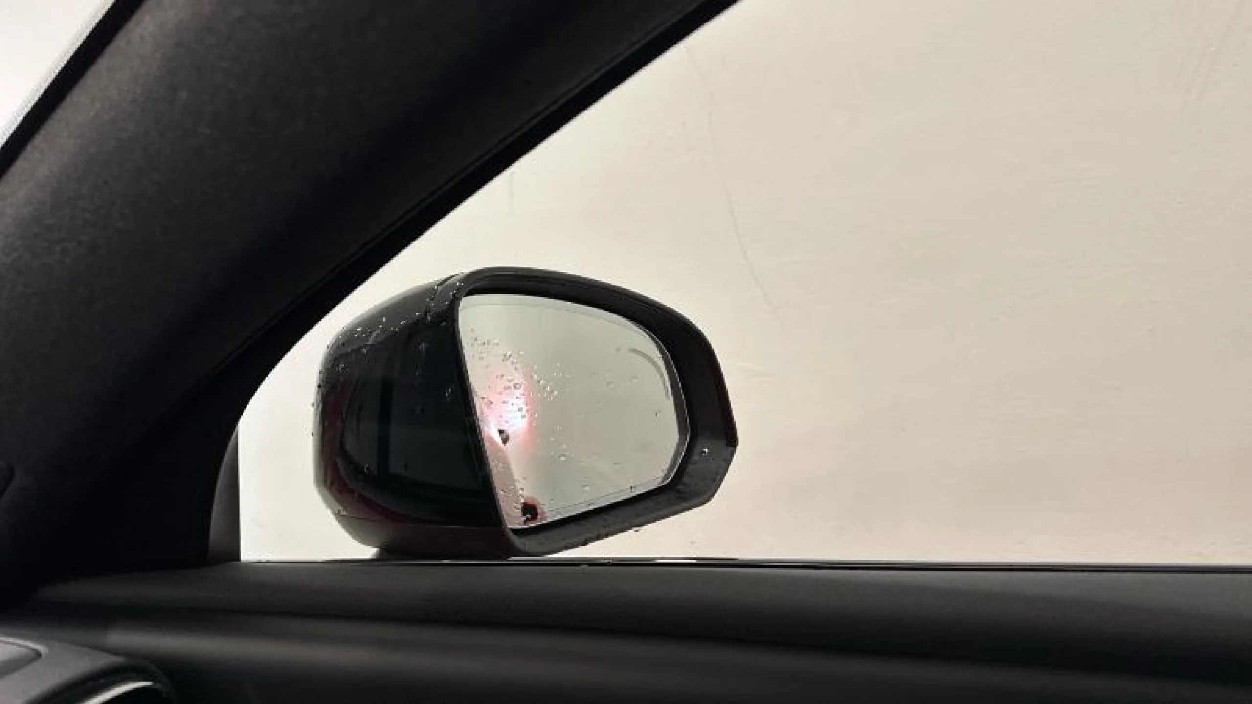 VOLVO C40 RECHARGE SINGLE PLUS AUTO - Foto 19