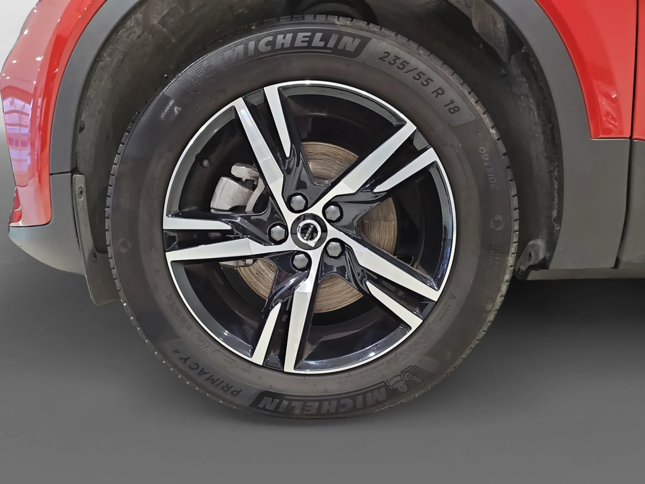 VOLVO XC40 2.0 B3 G PLUS DARK AUTO - Foto 9