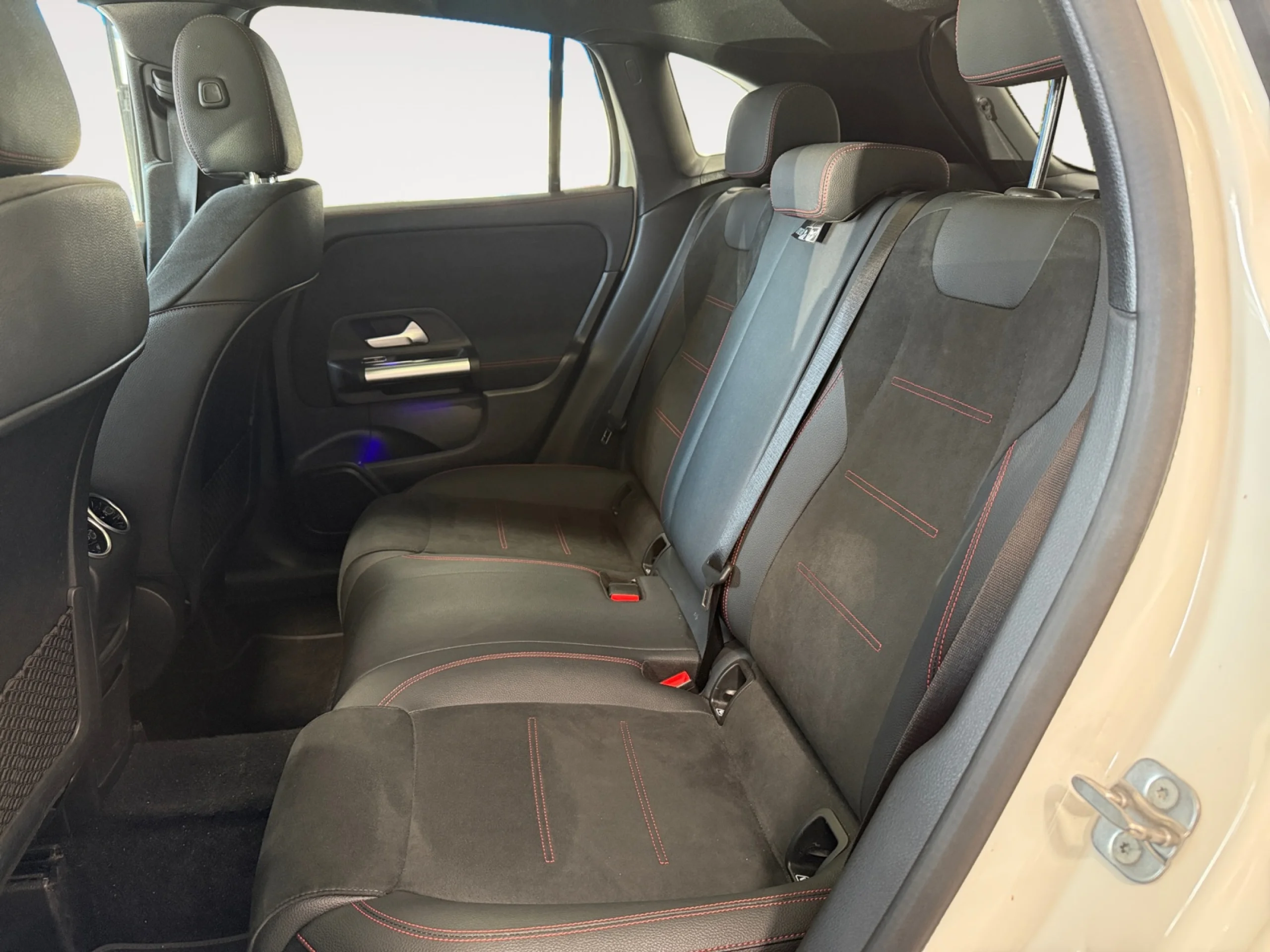 MERCEDES-BENZ GLA GLA 200 D - Foto 6