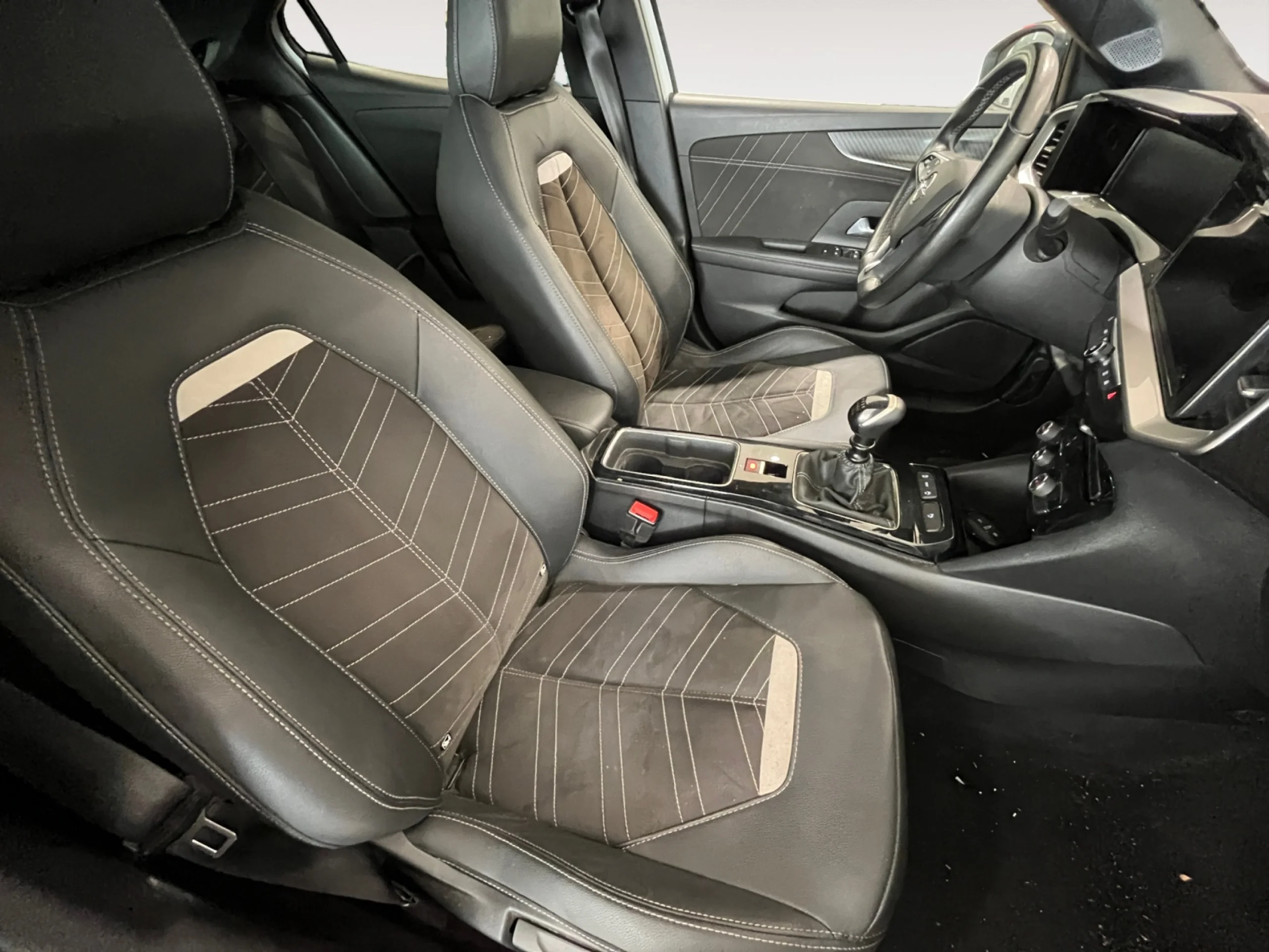 OPEL MOKKA 1.2 T 96KW (130 CV) BUSINESS ELEGANCE - Foto 5