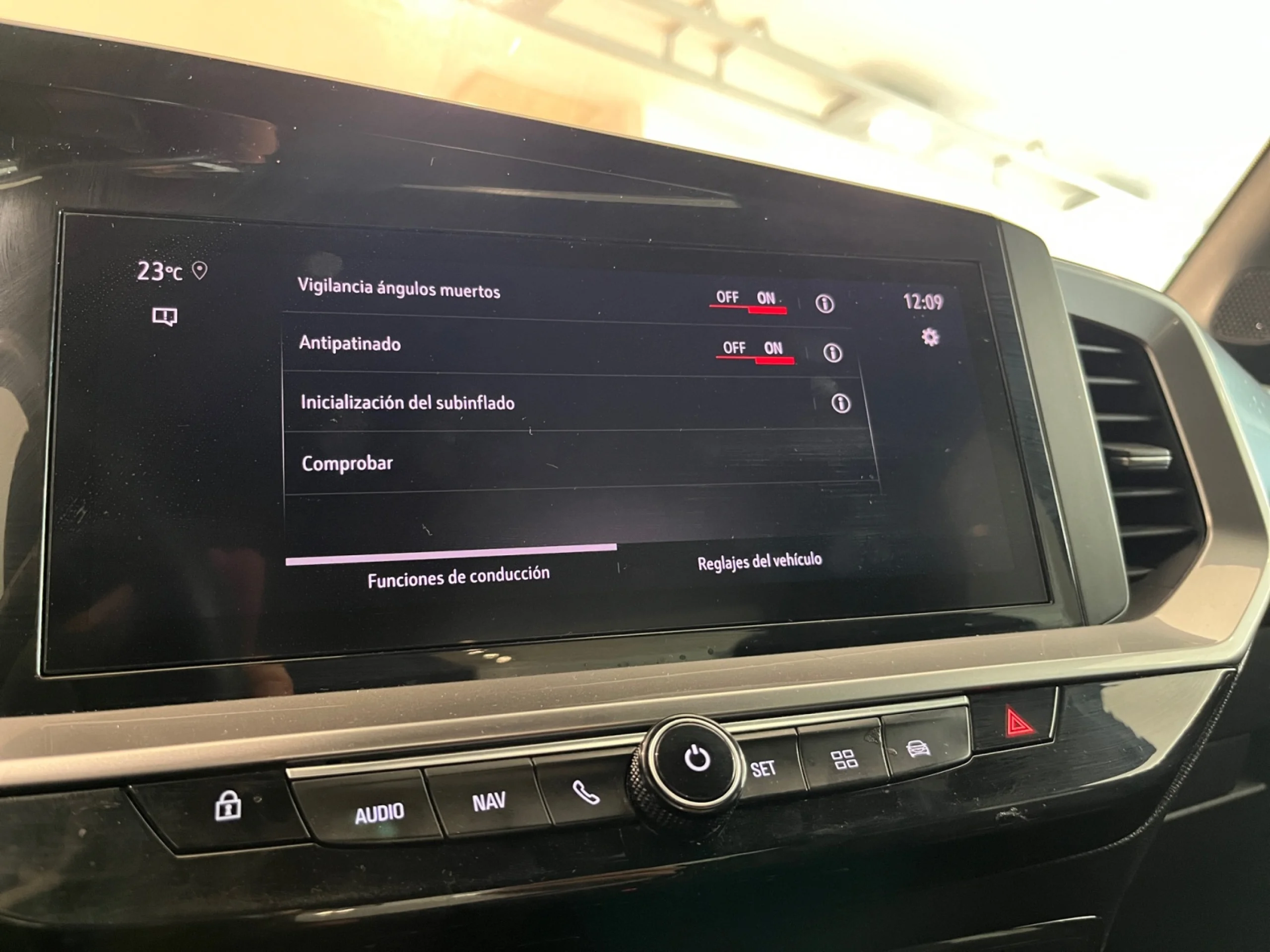 OPEL MOKKA 1.2 T 96KW (130 CV) BUSINESS ELEGANCE - Foto 12