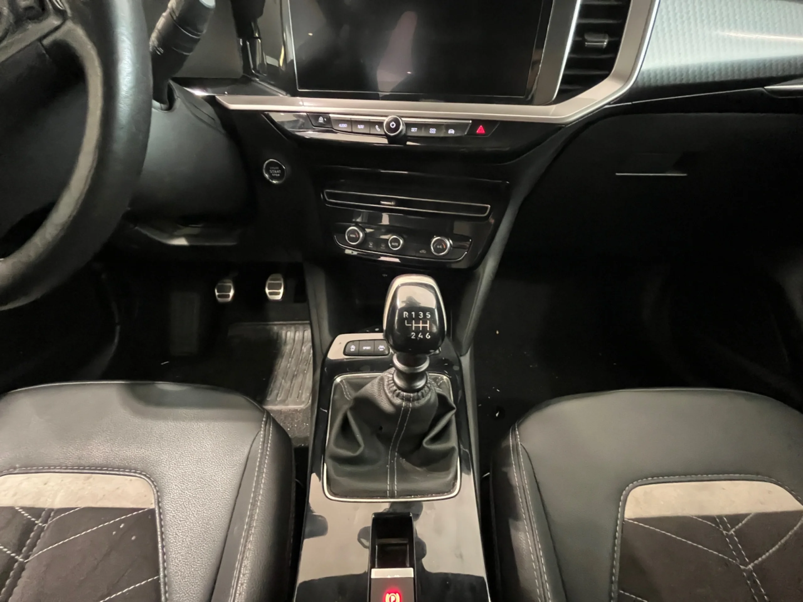 OPEL MOKKA 1.2 T 96KW (130 CV) BUSINESS ELEGANCE - Foto 14