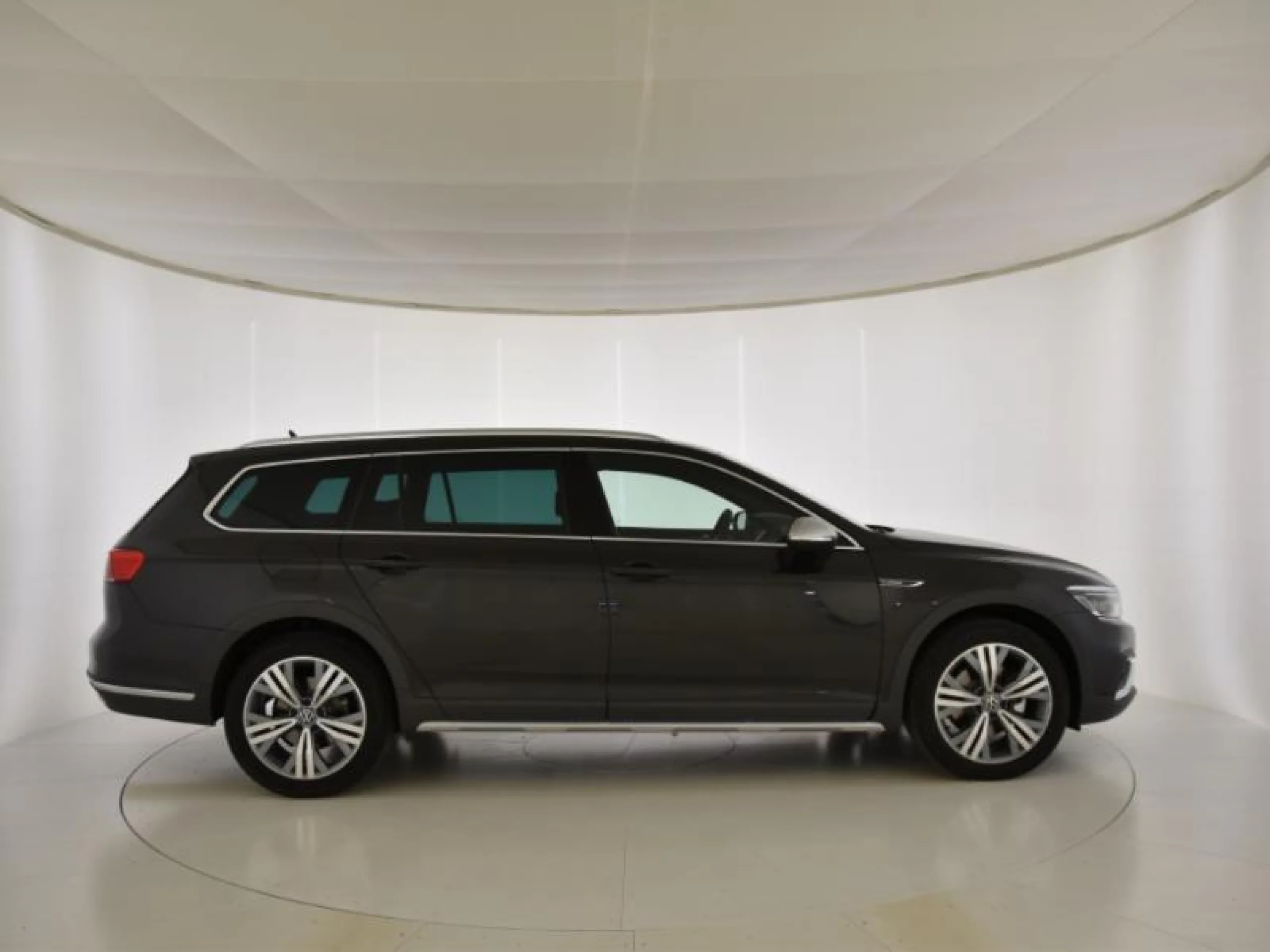 VOLKSWAGEN PASSAT ALLTRACK 2.0 TDI 147KW (200CV) 4MOT DSG - Foto 3