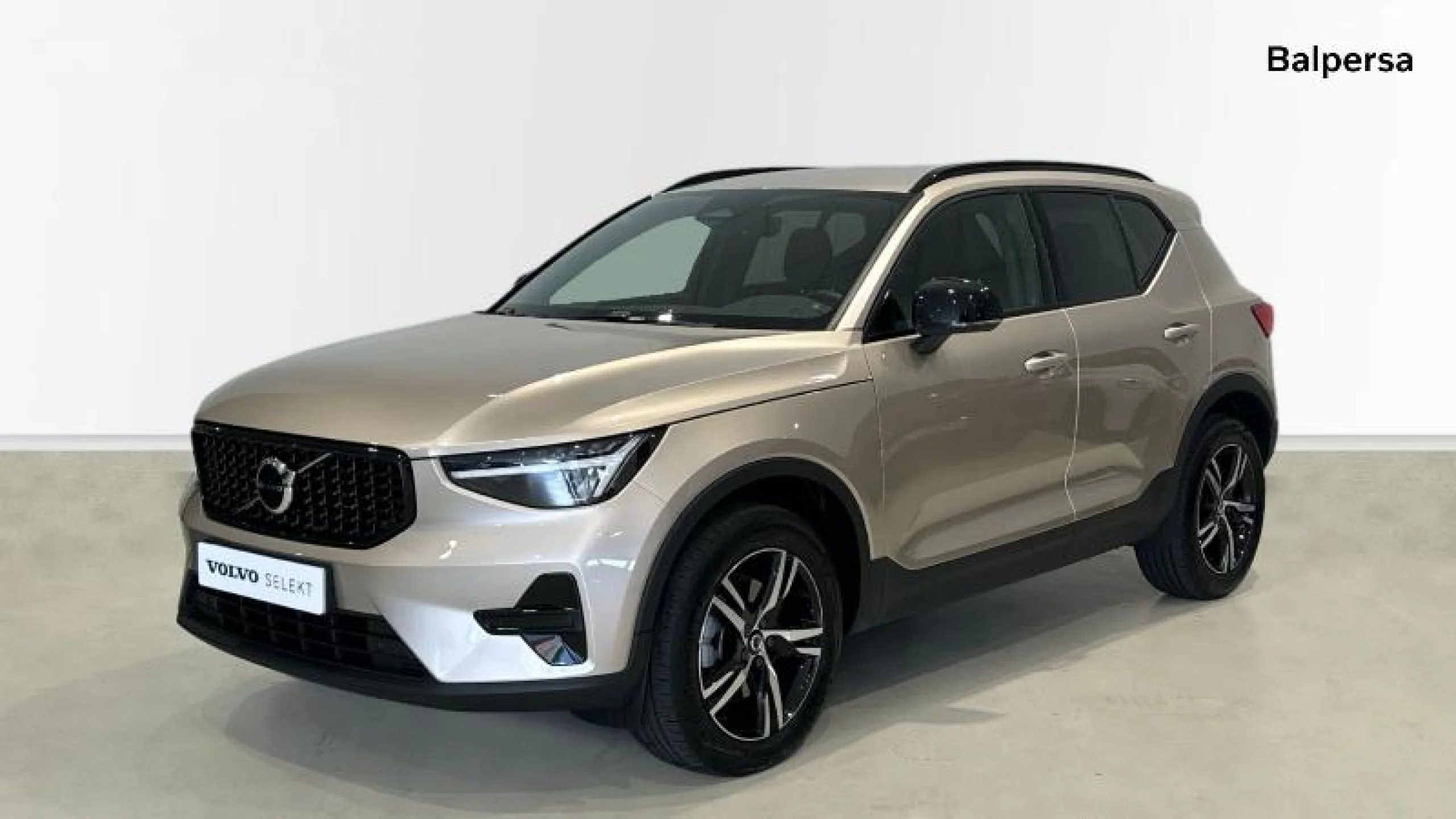 VOLVO XC40 2.0 B3 G PLUS DARK AUTO - Foto 1
