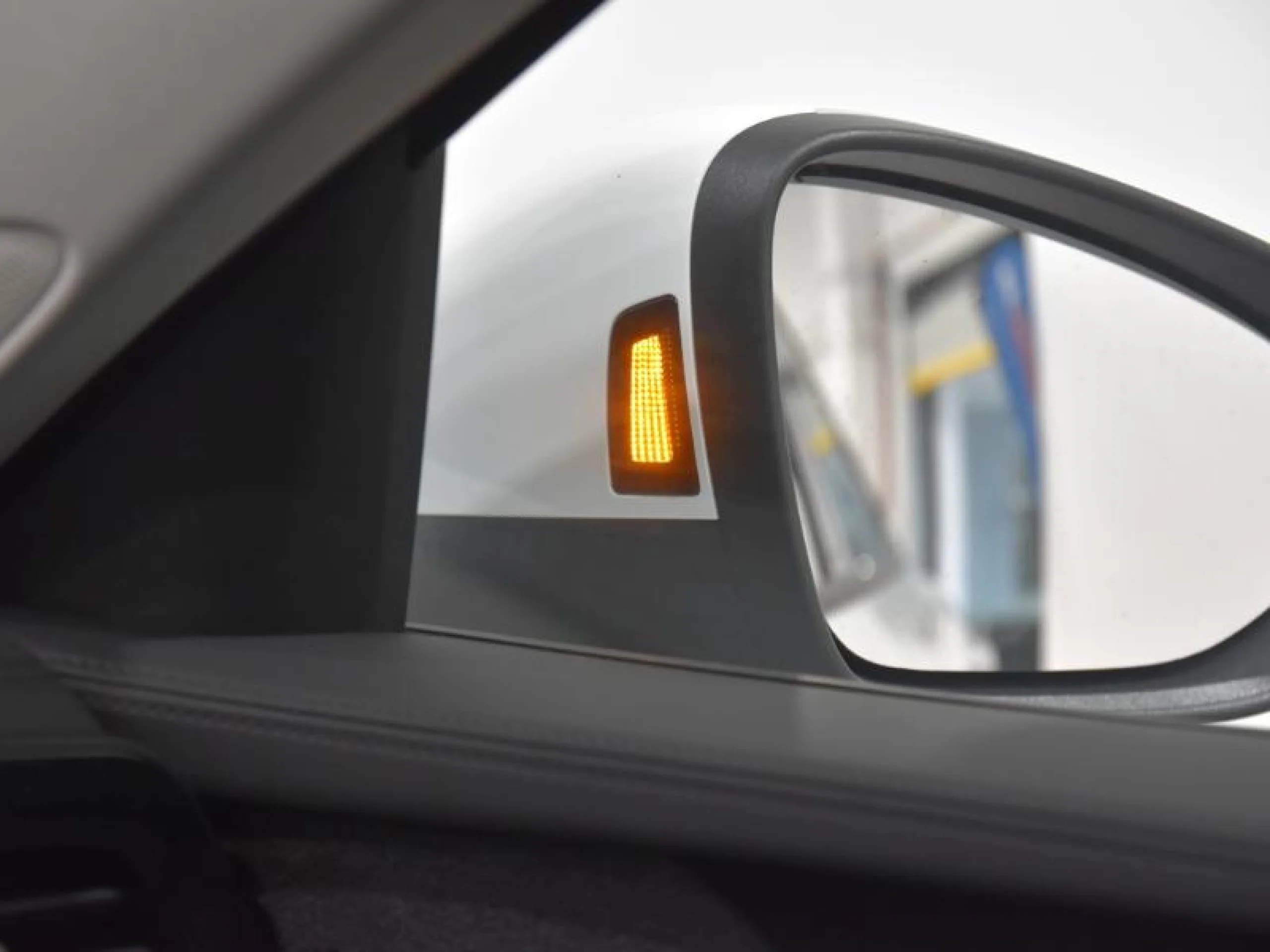 VOLKSWAGEN PASSAT PASSAT 1.5 ETSI 110 KW (150 CV)  AUTOM TICO DSG 7 VEL. - Foto 19