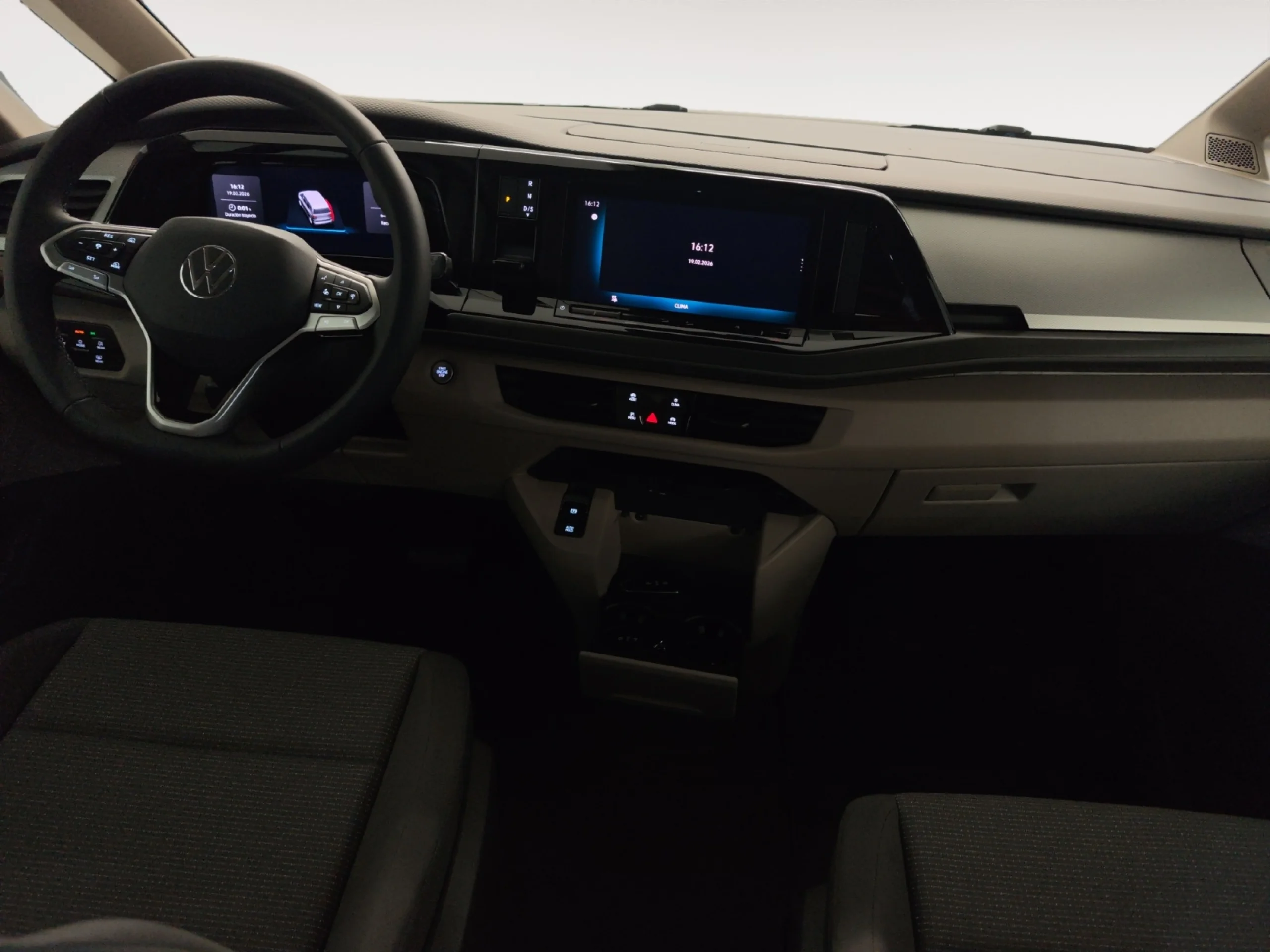 VW COMERCIALES Multivan MULTIVAN   MULTIVAN    1.5 EHYBRID 130 KW (177 CV) / 100 KW (136 CV) DSG 6 VEL. 4MOTION    19,7 KWH - Foto 3