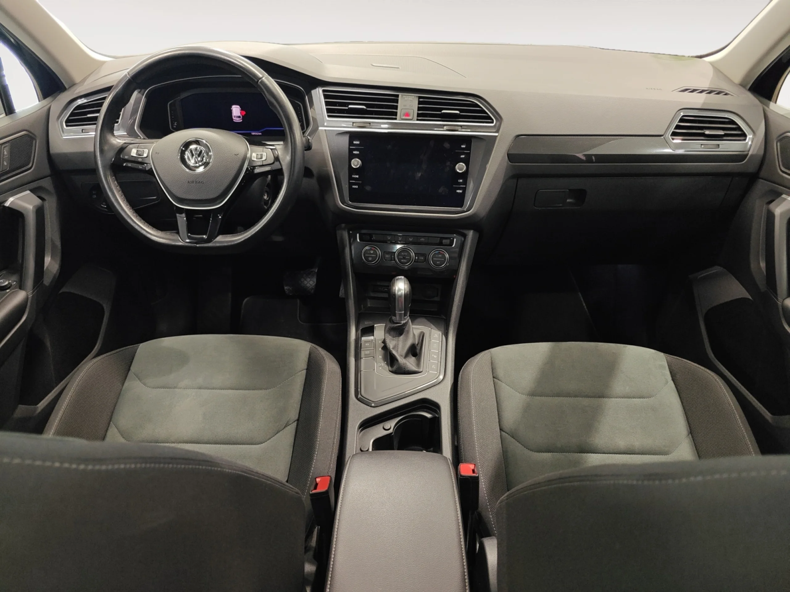 VOLKSWAGEN TIGUAN SPORT 1.5 TSI 110KW (150CV) DSG - Foto 4