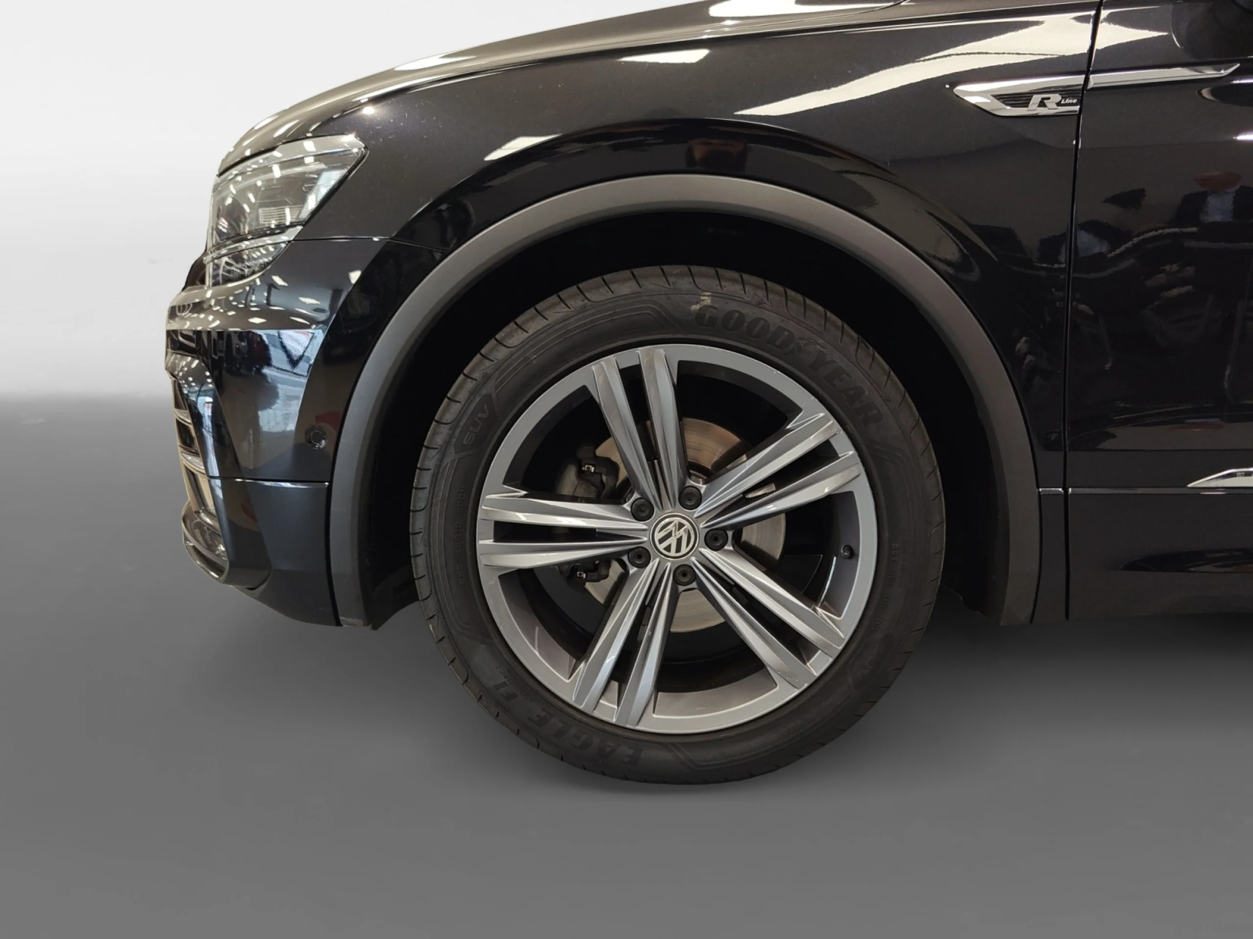 VOLKSWAGEN TIGUAN SPORT 1.5 TSI 110KW (150CV) DSG - Foto 8