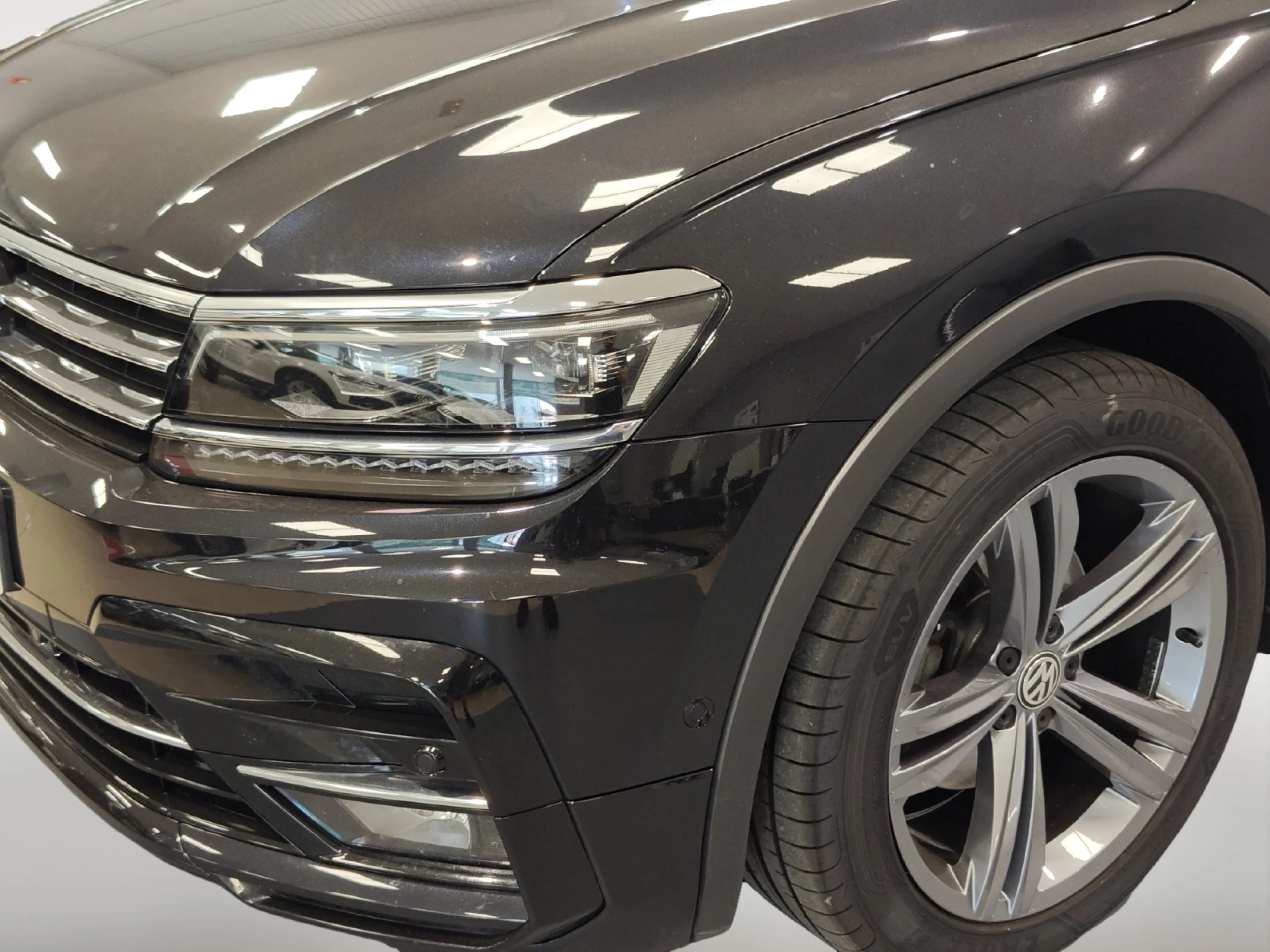 VOLKSWAGEN TIGUAN SPORT 1.5 TSI 110KW (150CV) DSG - Foto 22