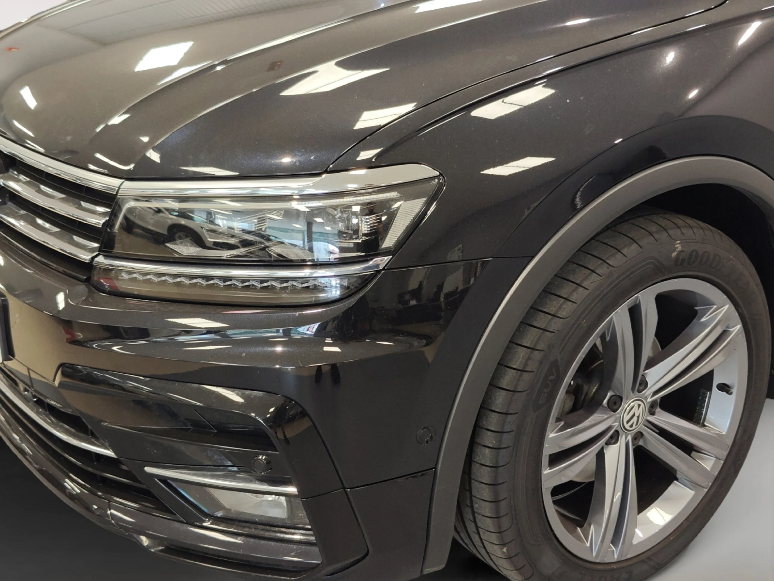 VOLKSWAGEN TIGUAN SPORT 1.5 TSI 110KW (150CV) DSG - Foto 22