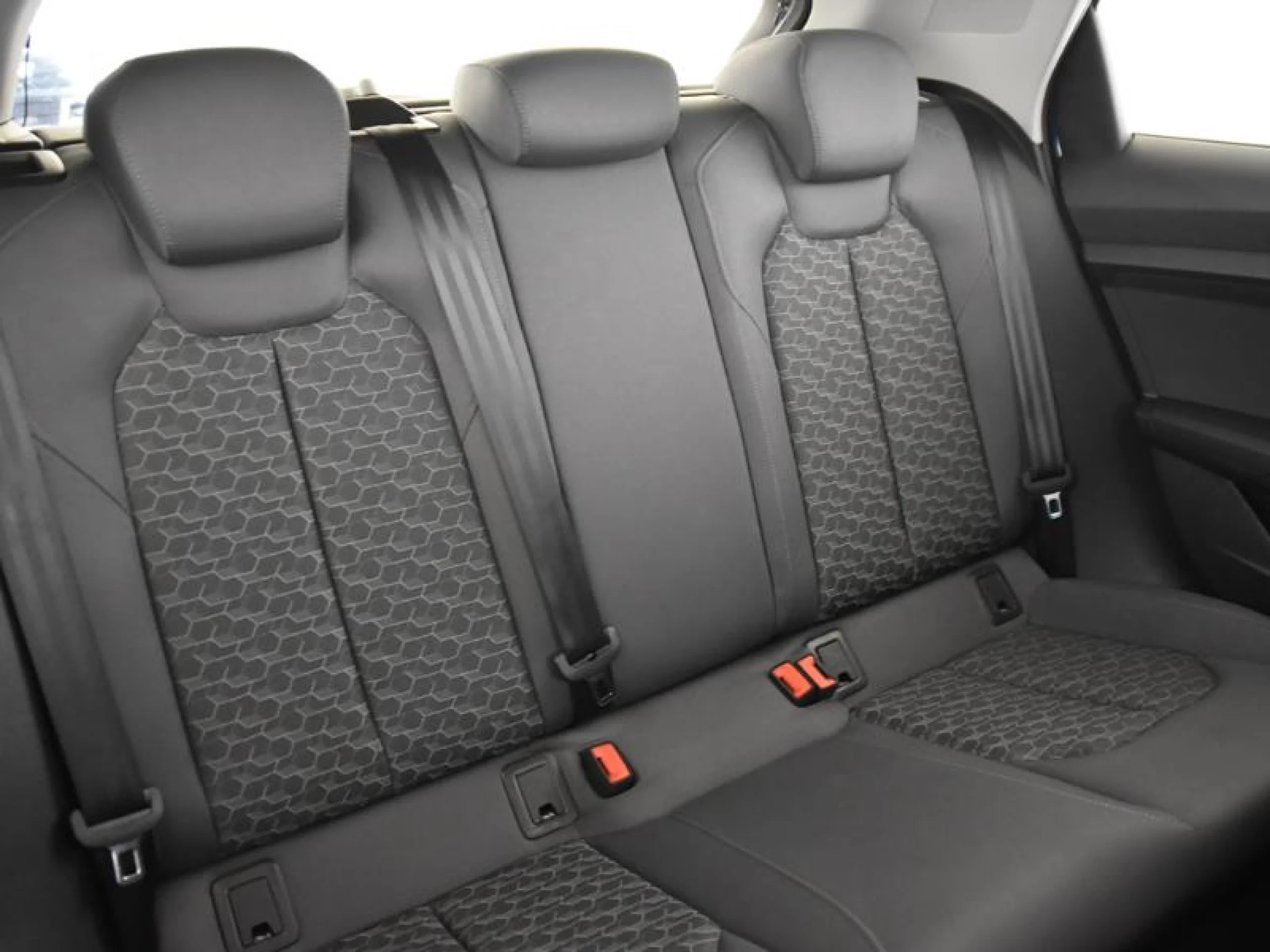 AUDI A1 SPORTBACK ADRENALIN 30 TFSI 85KW S TRON - Foto 6