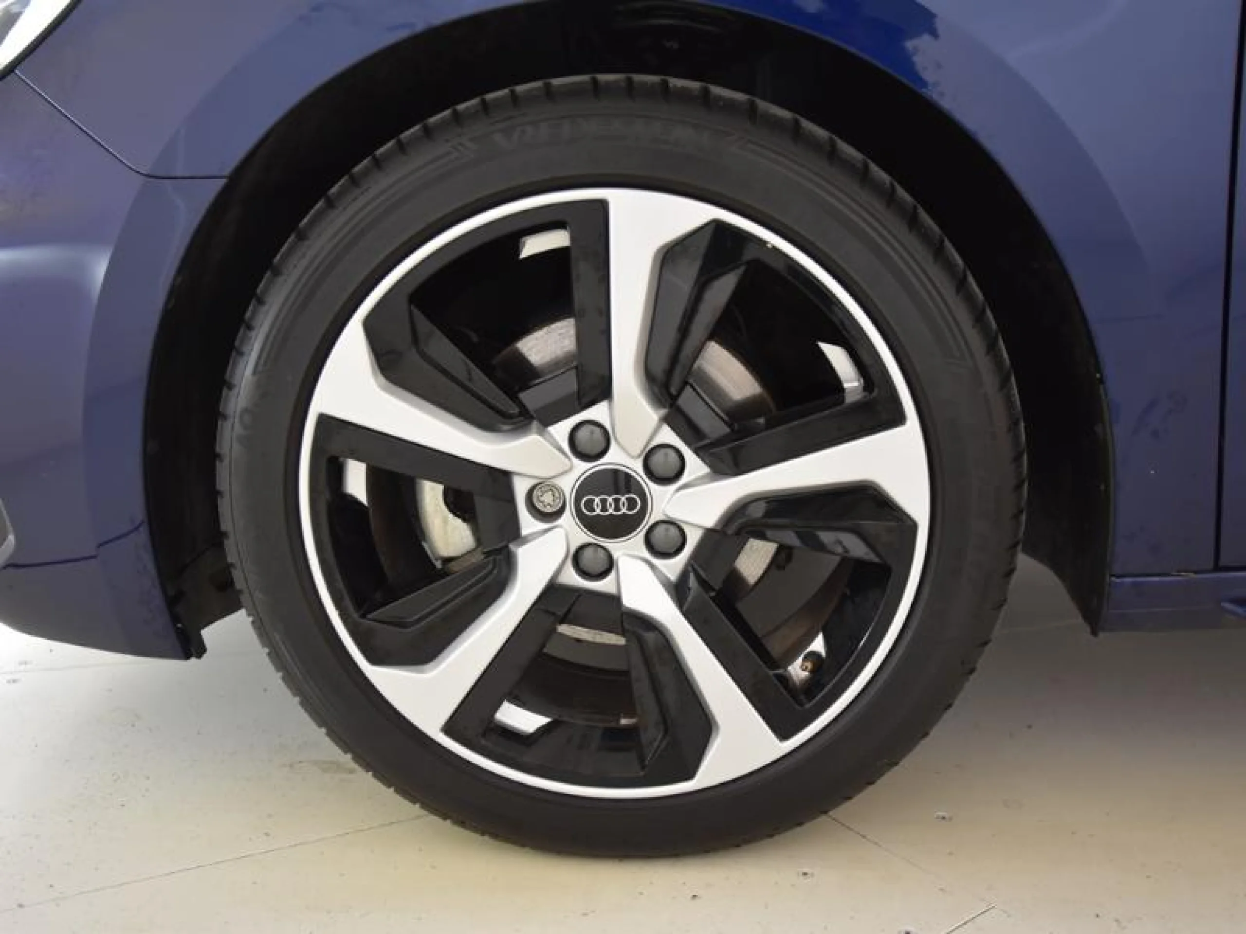 AUDI A1 SPORTBACK ADRENALIN 30 TFSI 85KW S TRON - Foto 8