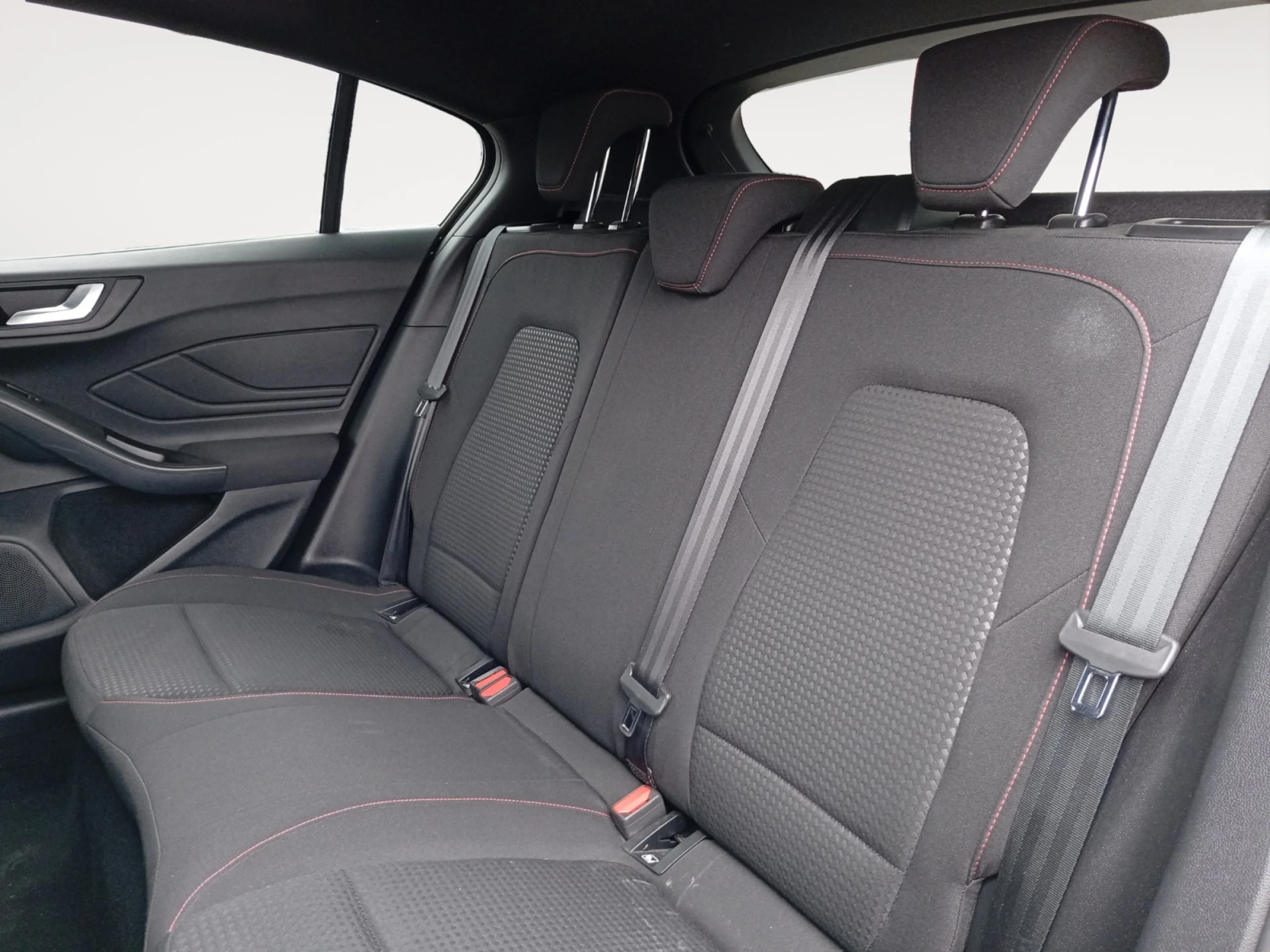 FORD FOCUS ST LINE X 1.5 ECOBLUE 85KW (115CV) AUTO - Foto 6