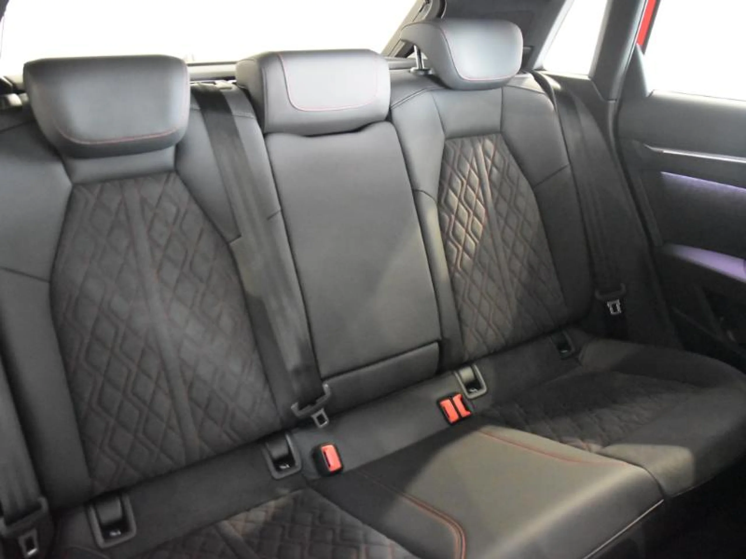 AUDI A3 SPORTBACK A3 SPORTBACK BLACK COMPETITION 45 TFSI E  200 KW S TRONIC - Foto 6