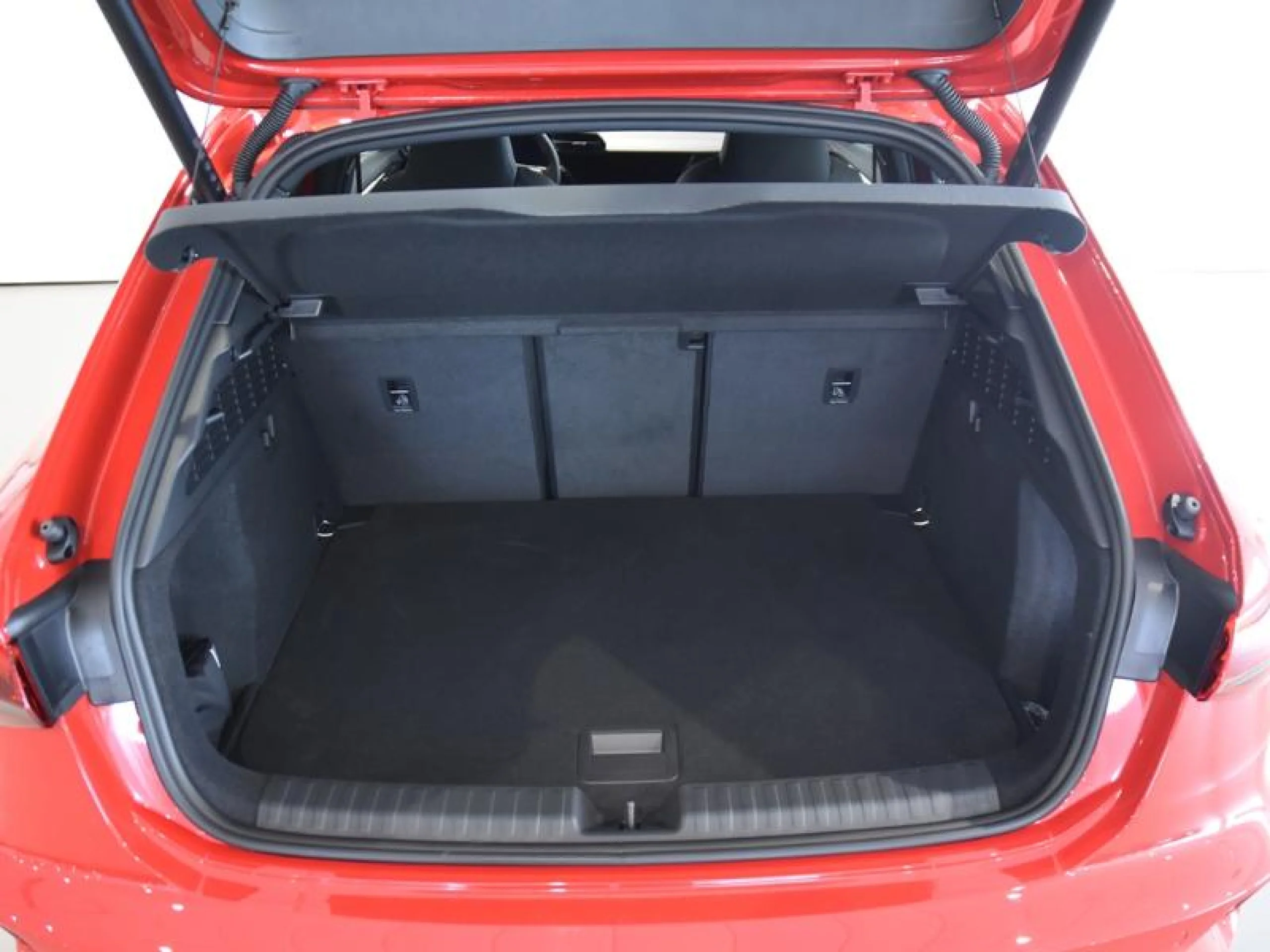 AUDI A3 SPORTBACK A3 SPORTBACK BLACK COMPETITION 45 TFSI E  200 KW S TRONIC - Foto 7