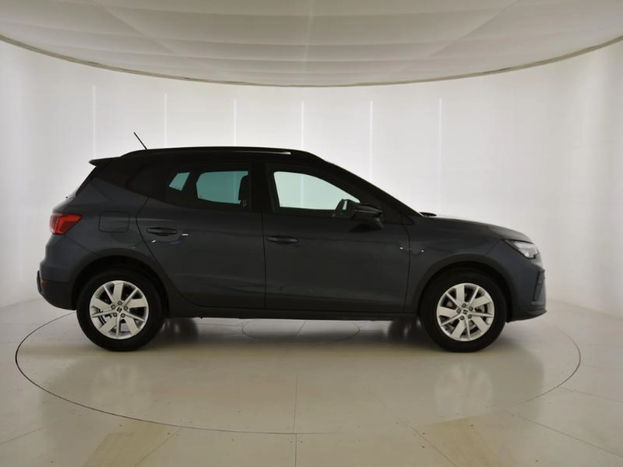 SEAT ARONA 1.0 TSI 85KW (115CV) START&STOP STYLE - Foto 3