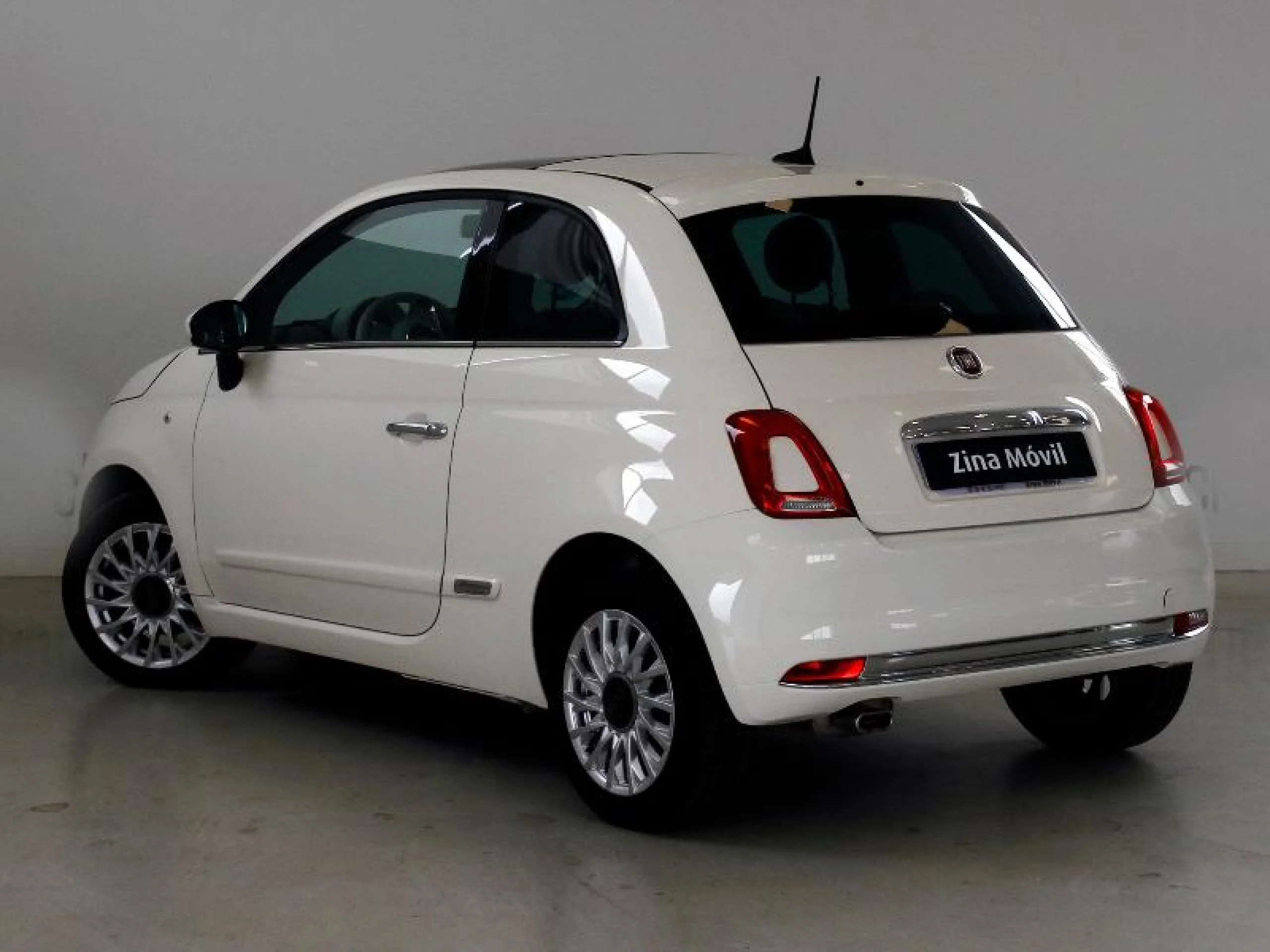 FIAT 500 LOUNGE 1.2 8V 51KW (69 CV) - Foto 6