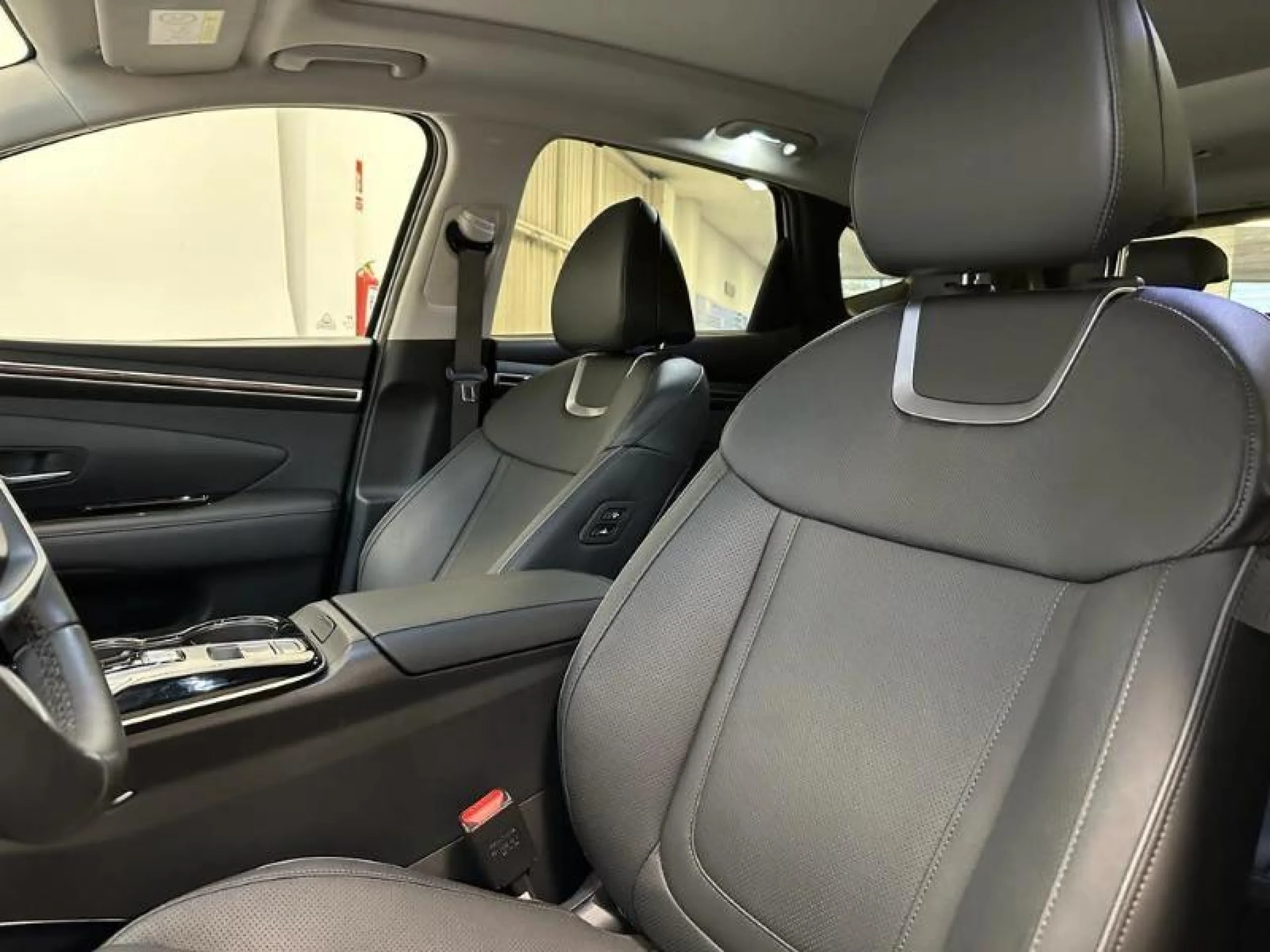 HYUNDAI TUCSON 1.6 TGDI 169KW (230CV) HEV STYLE AUTO - Foto 2