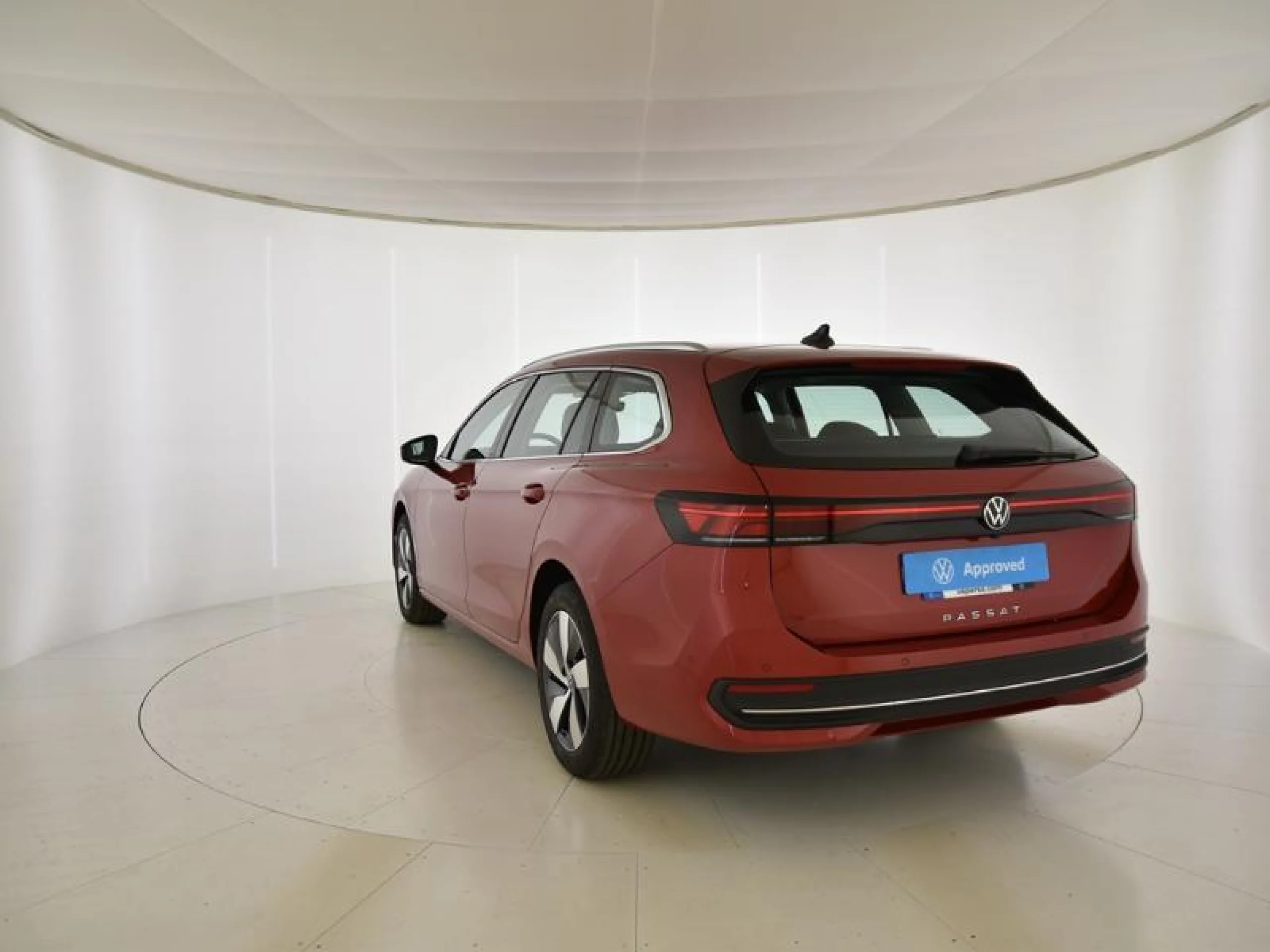 VOLKSWAGEN PASSAT VARIANT EXECUTIVE 2.0 TDI 110KW (150CV) - Foto 2