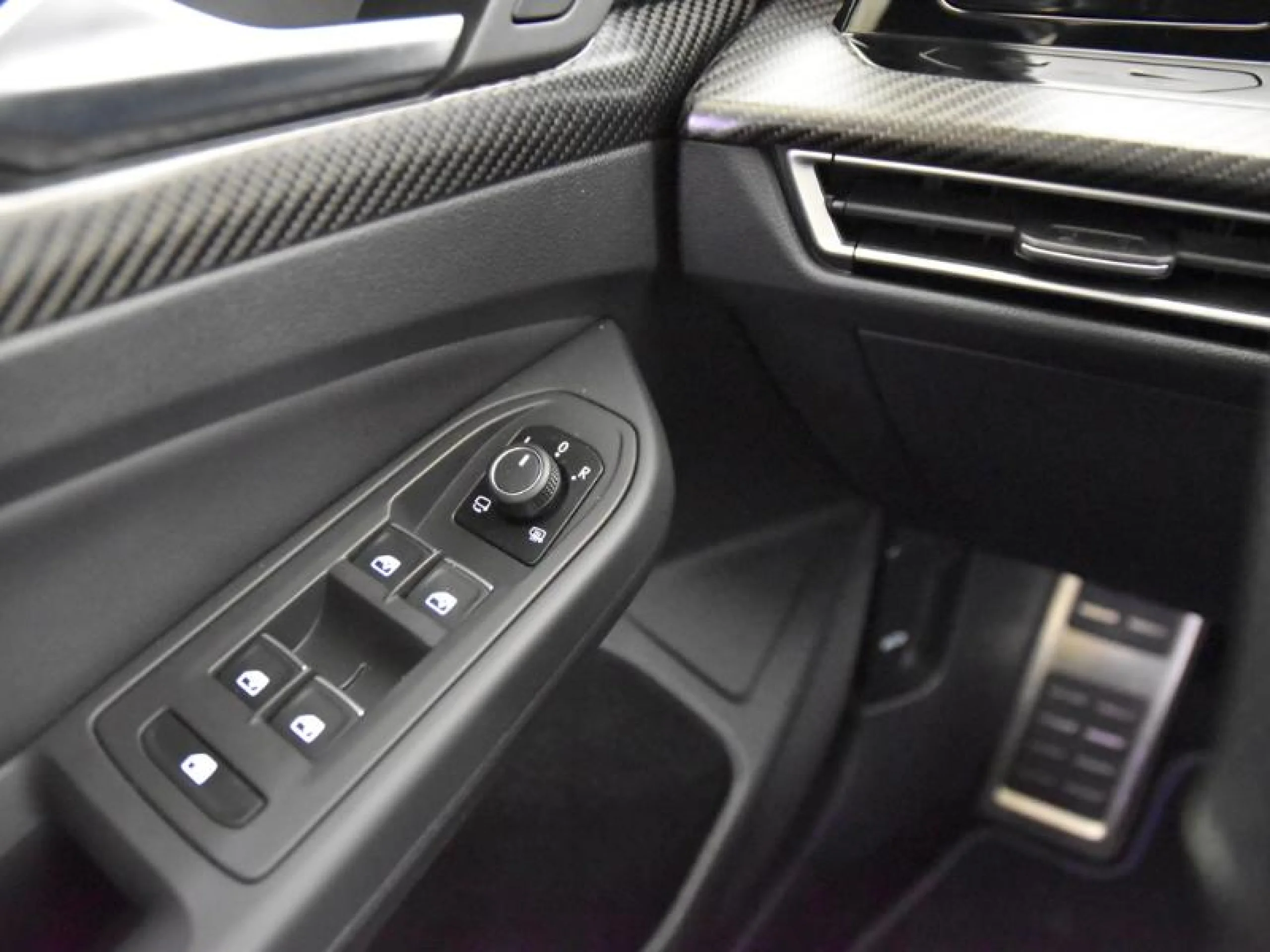 VOLKSWAGEN GOLF R 20 ANIVERSARIO 2.0 TSI 245KW 4MOT DSG - Foto 18