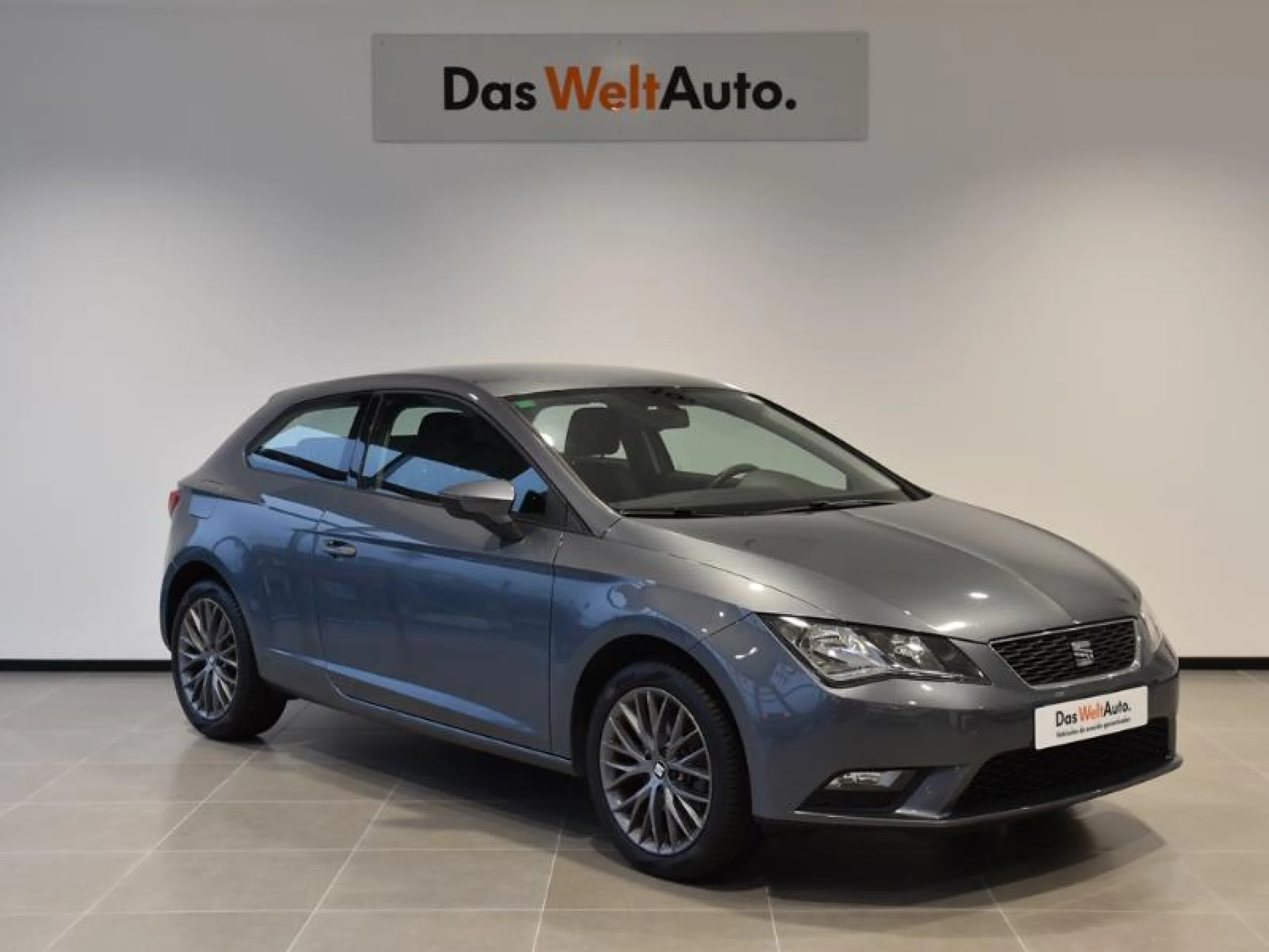 SEAT LEON SC 1.6 TDI 105CV ST - Foto 1