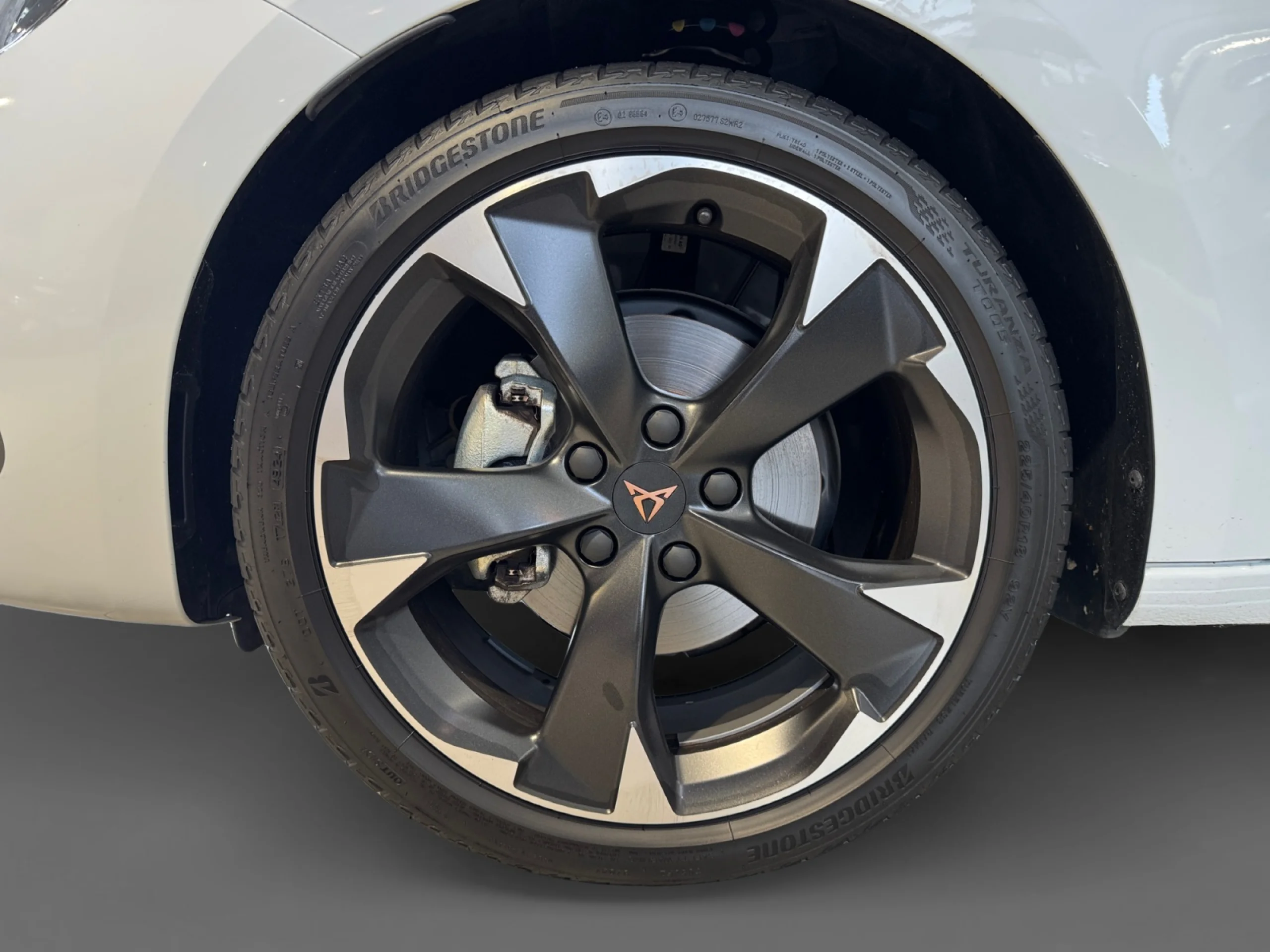 CUPRA LEON 1.5 ETSI 110KW (150CV) DSG - Foto 9