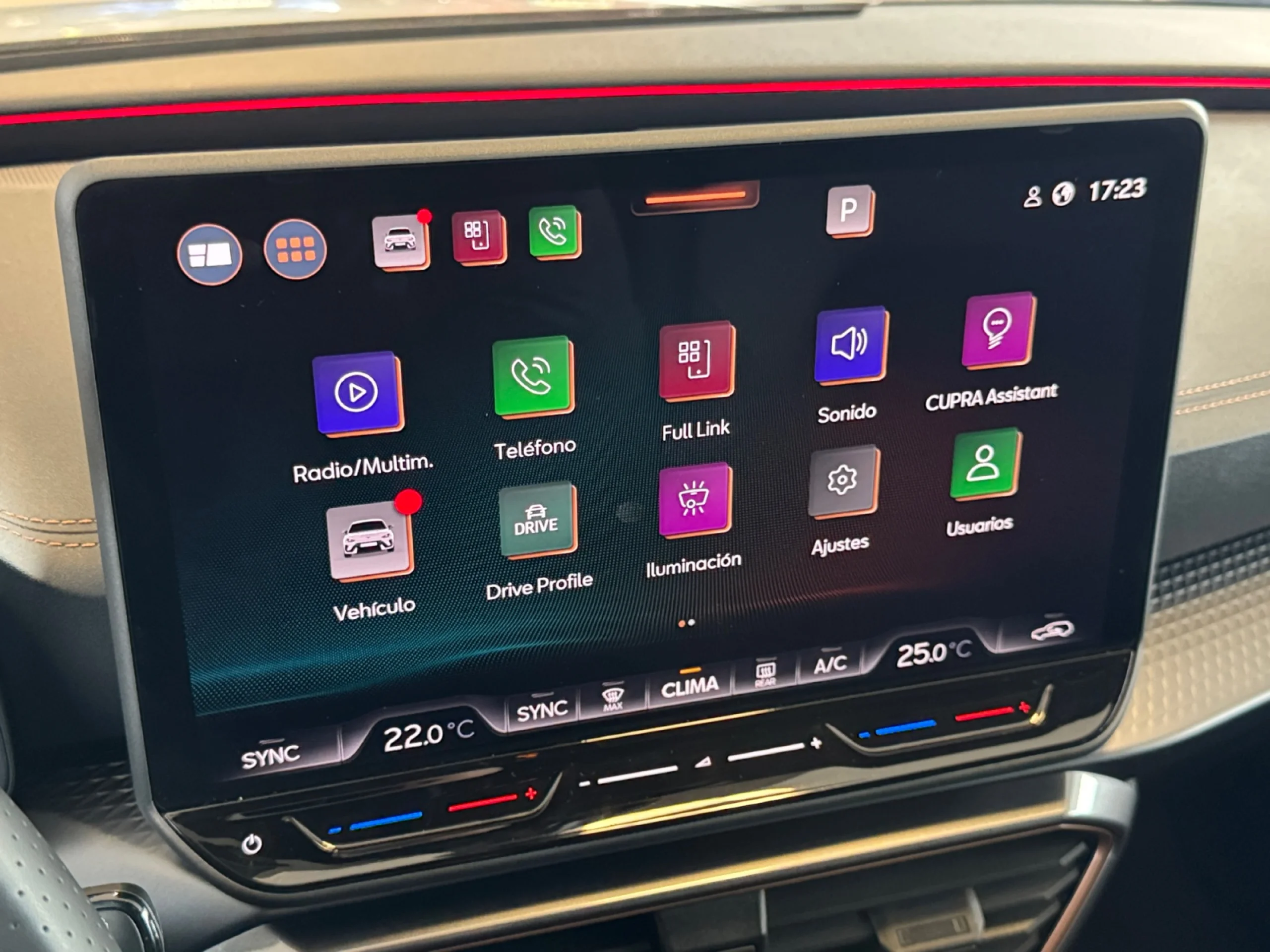 CUPRA LEON 1.5 ETSI 110KW (150CV) DSG - Foto 14