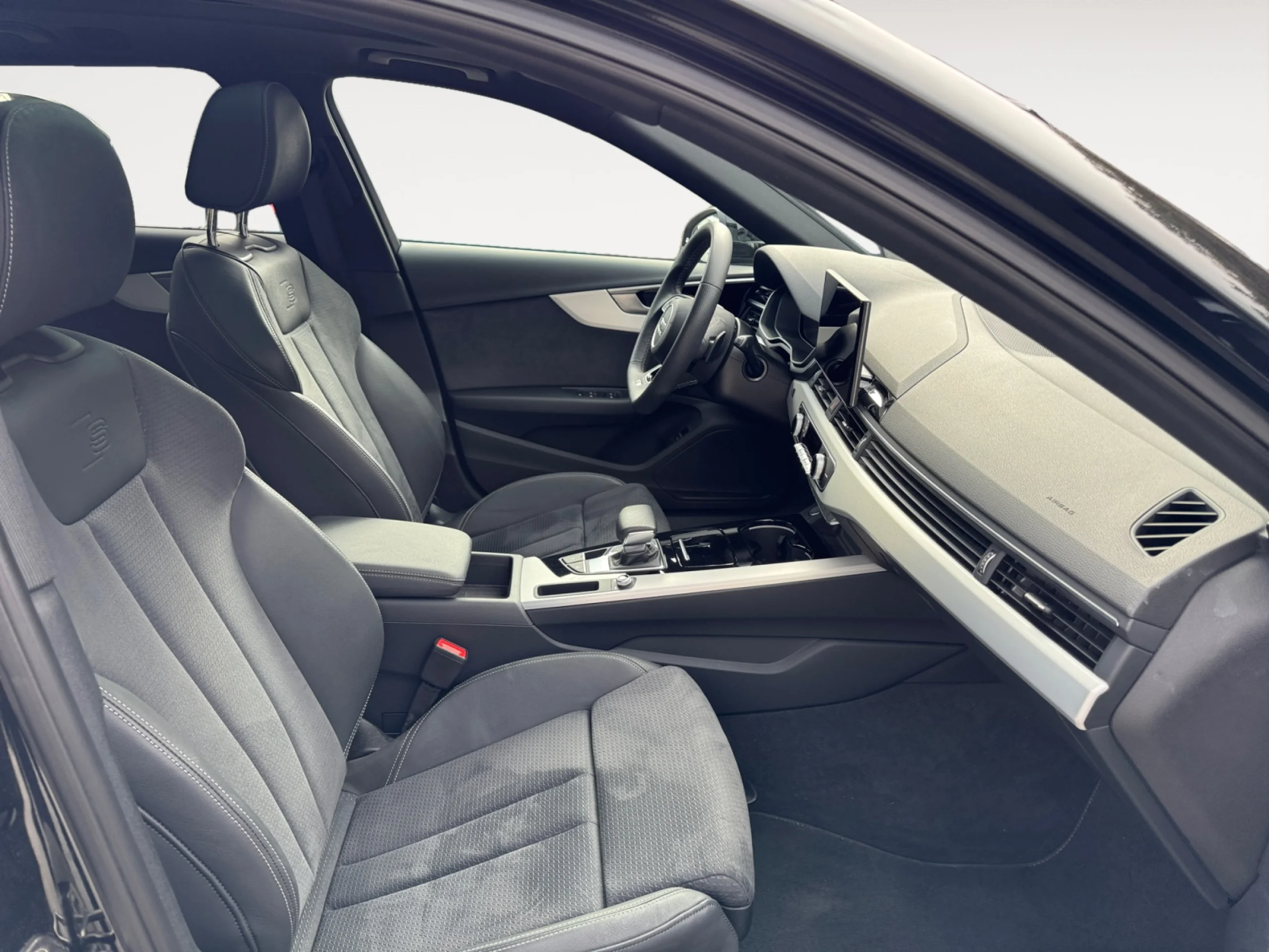 AUDI A4 AVANT S LINE 35 TDI 120KW S TRONIC - Foto 8