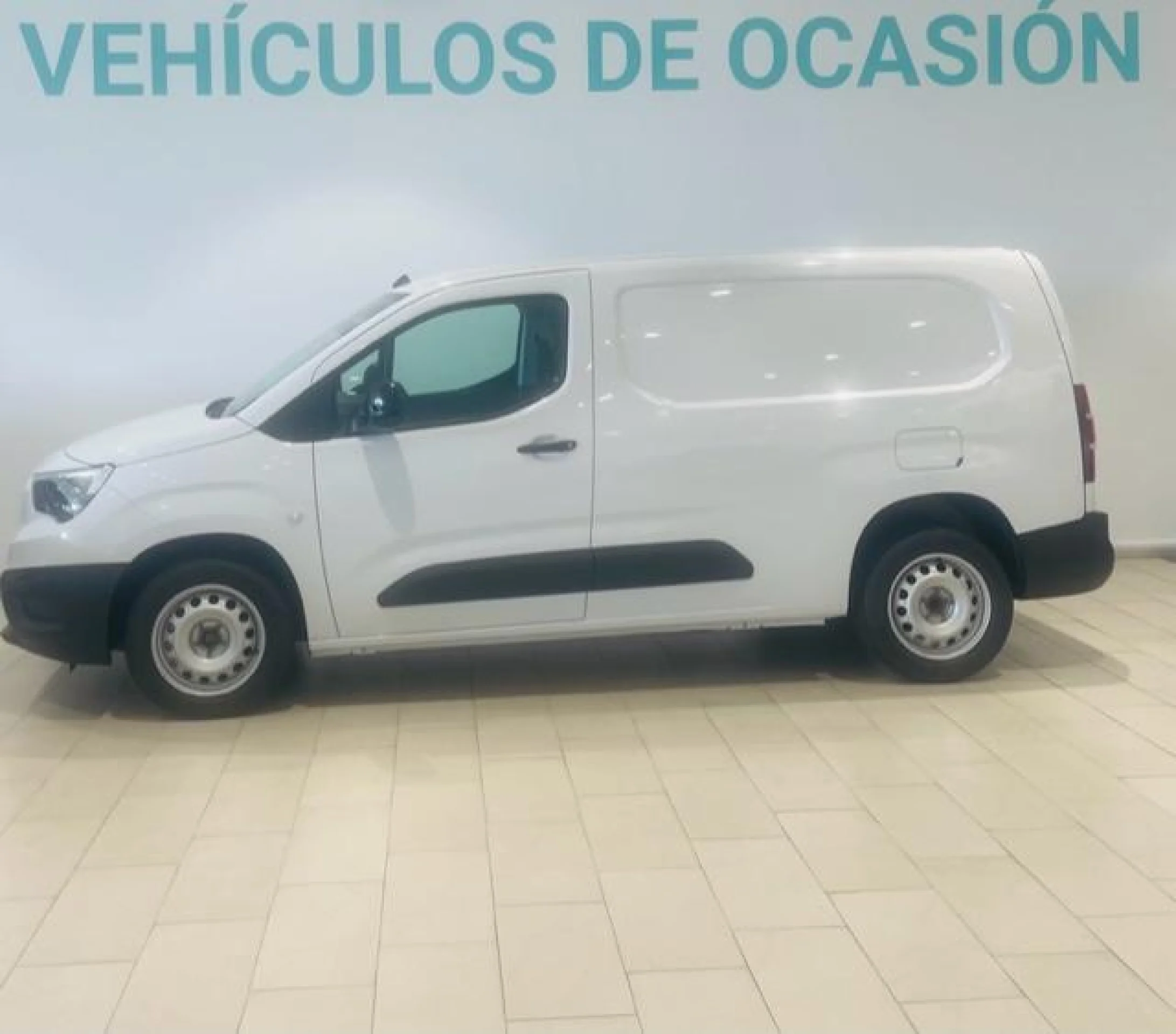 OPEL COMERCIALES COMBO COMBO CARGO XL 1000KG DIESEL 1.5 100HP S/S MT - Foto 3