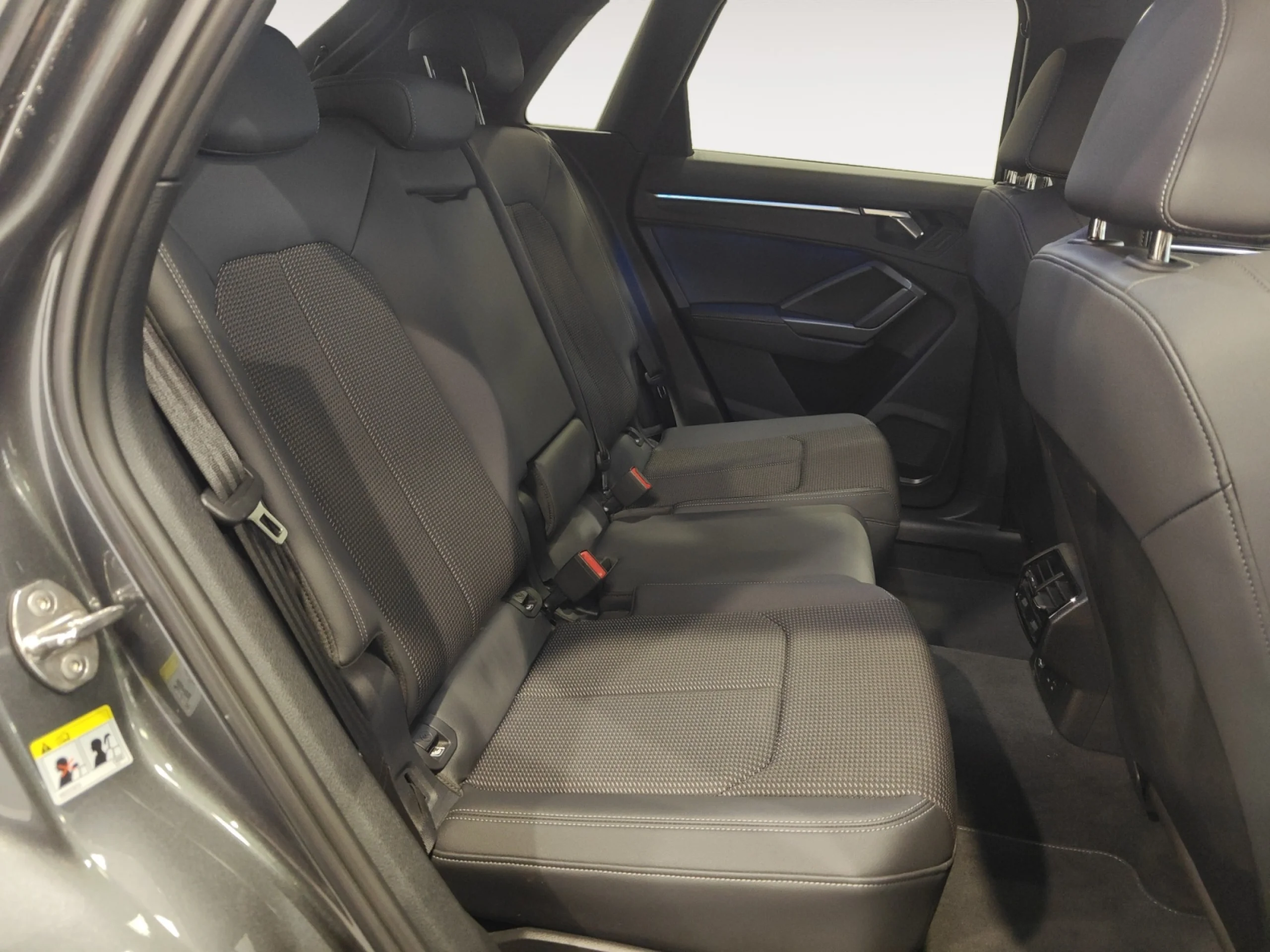 AUDI Q3 S LINE 35 TDI 110KW (150CV) S TRONIC - Foto 6