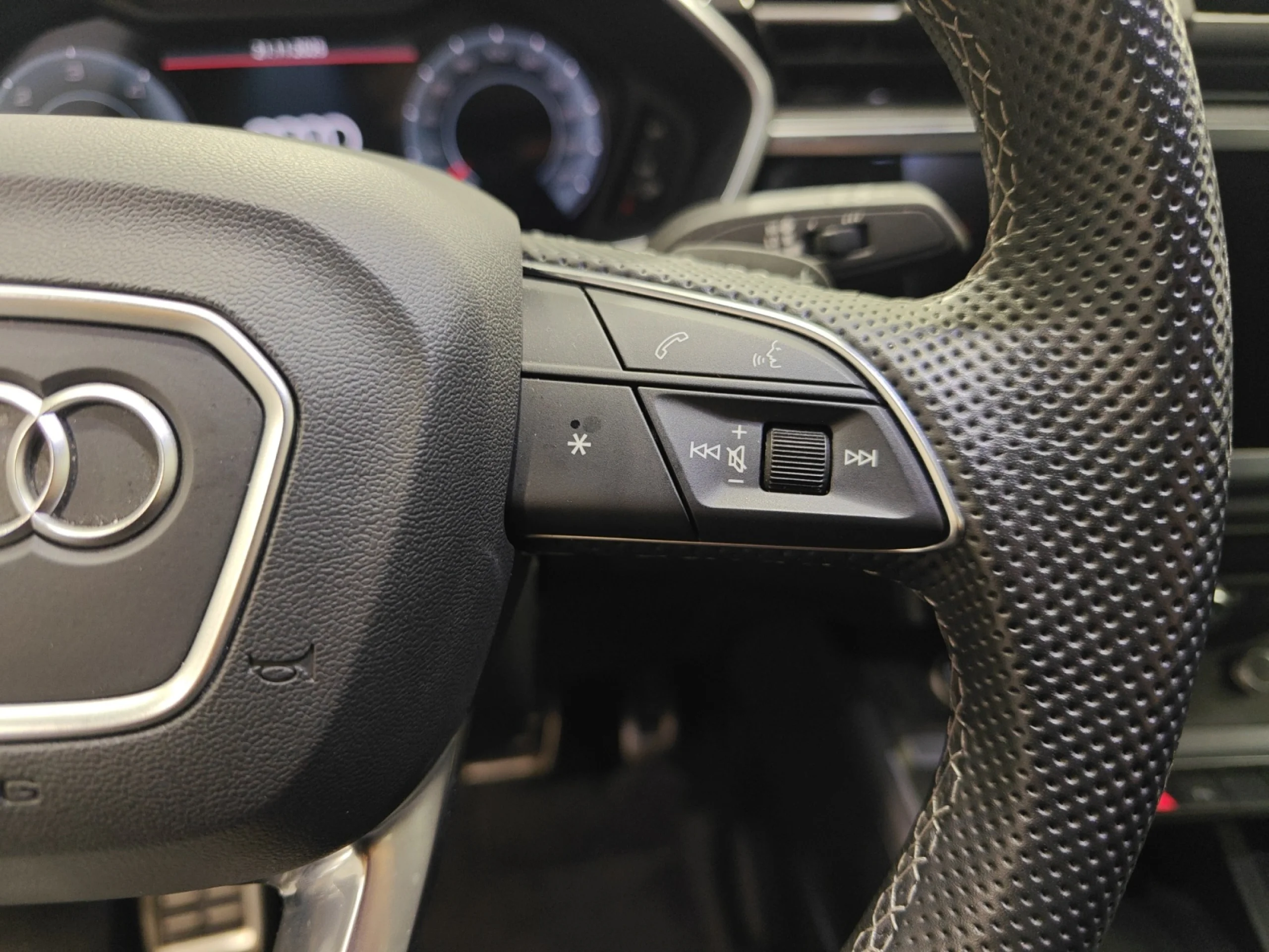 AUDI Q3 S LINE 35 TDI 110KW (150CV) S TRONIC - Foto 10