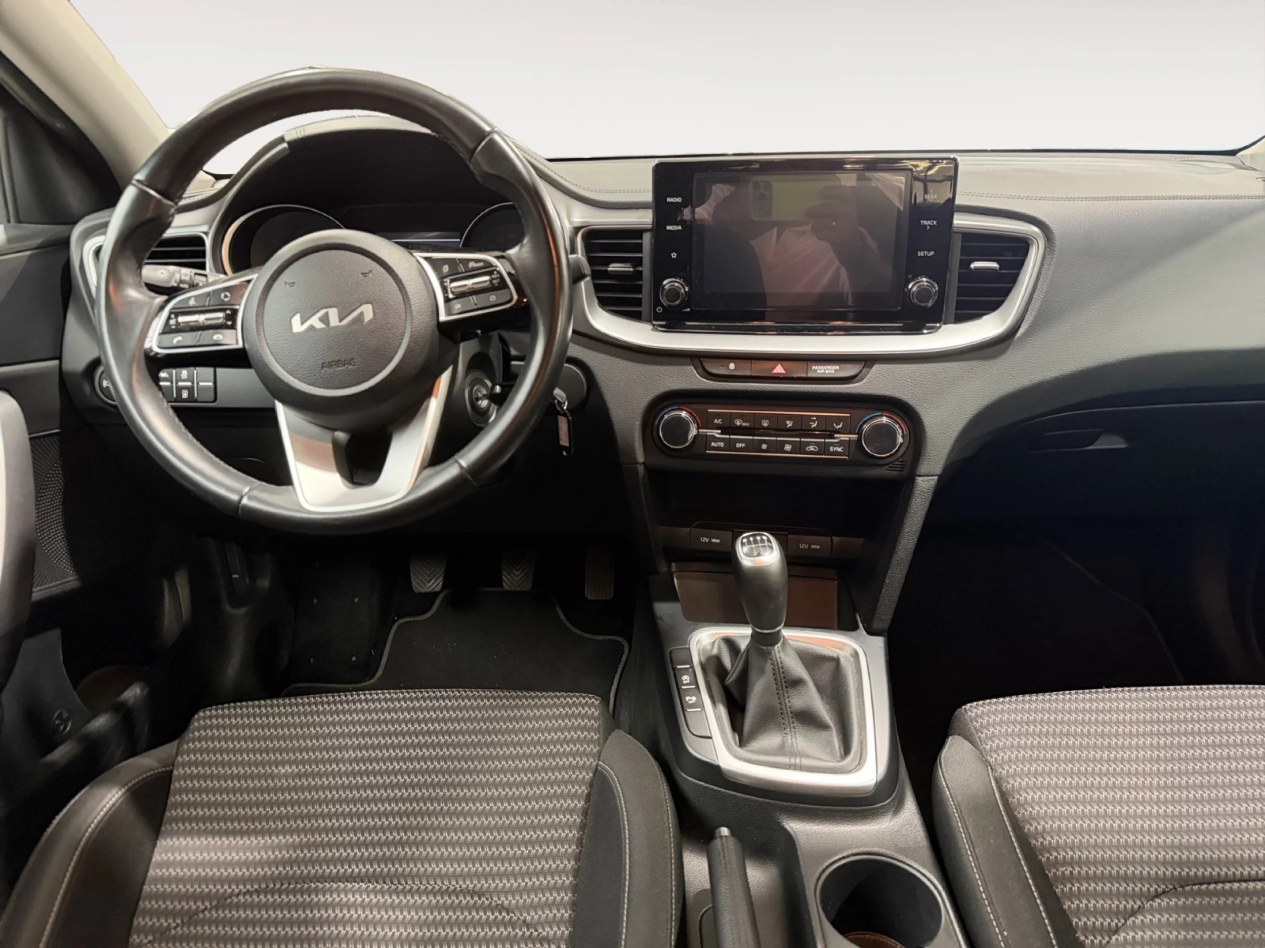 KIA XCEED 1.0 T GDI DRIVE 88KW (120CV) - Foto 4