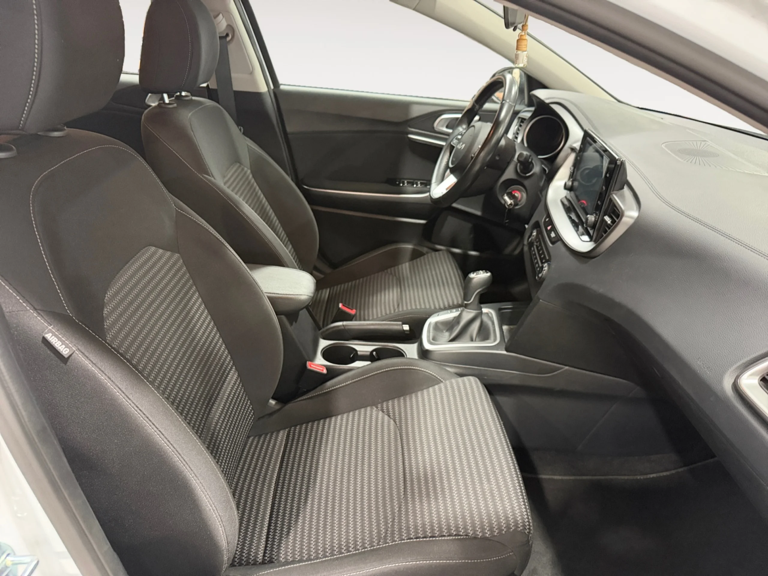KIA XCEED 1.0 T GDI DRIVE 88KW (120CV) - Foto 5