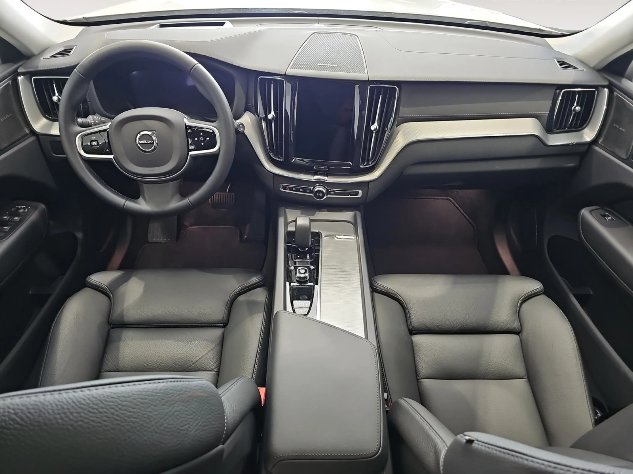 VOLVO XC60 2.0 T6 AWD RECHARGE ULTRA DARK AUTO - Foto 4